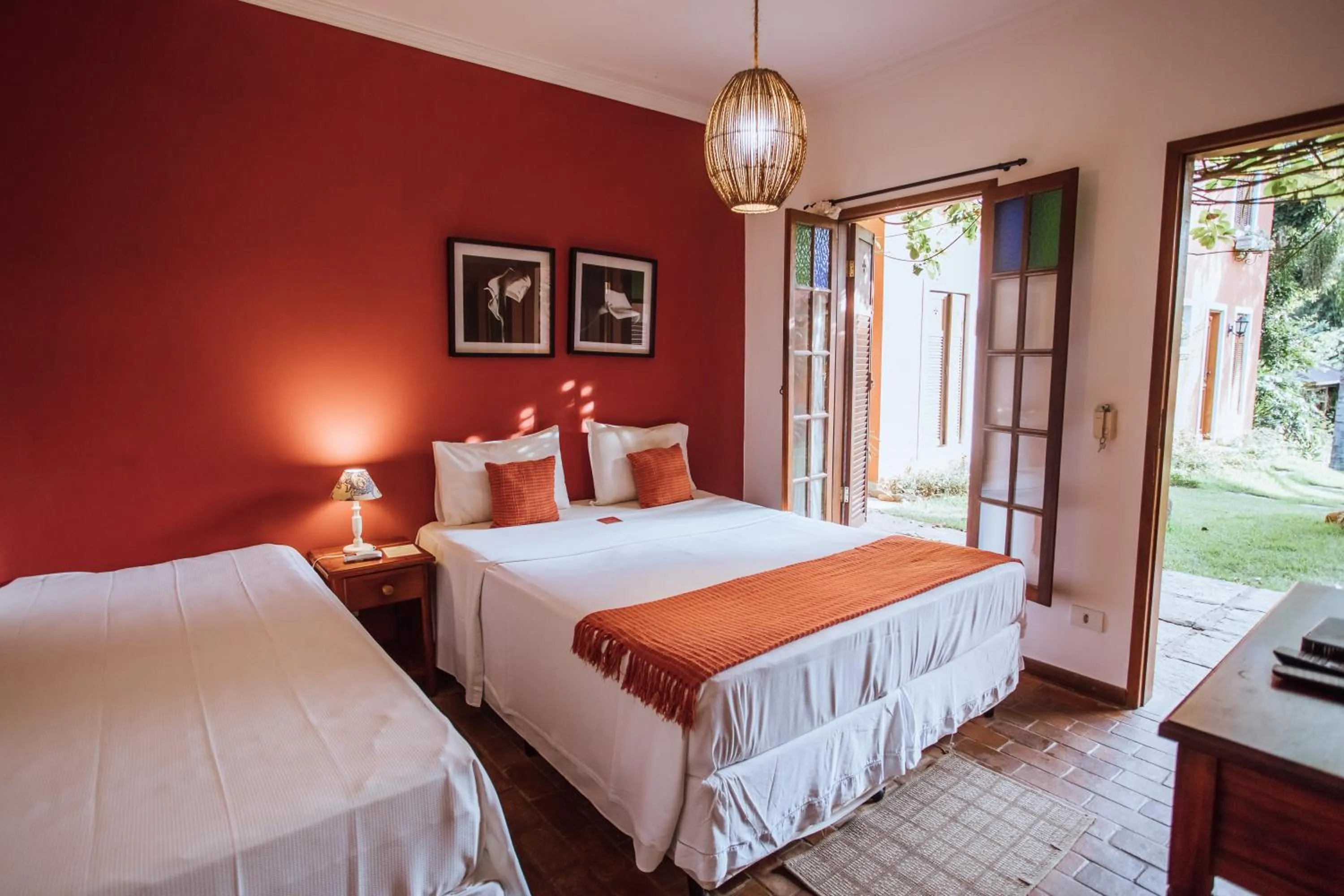 Photo of the whole room, Bed in Pousada Terra Madre