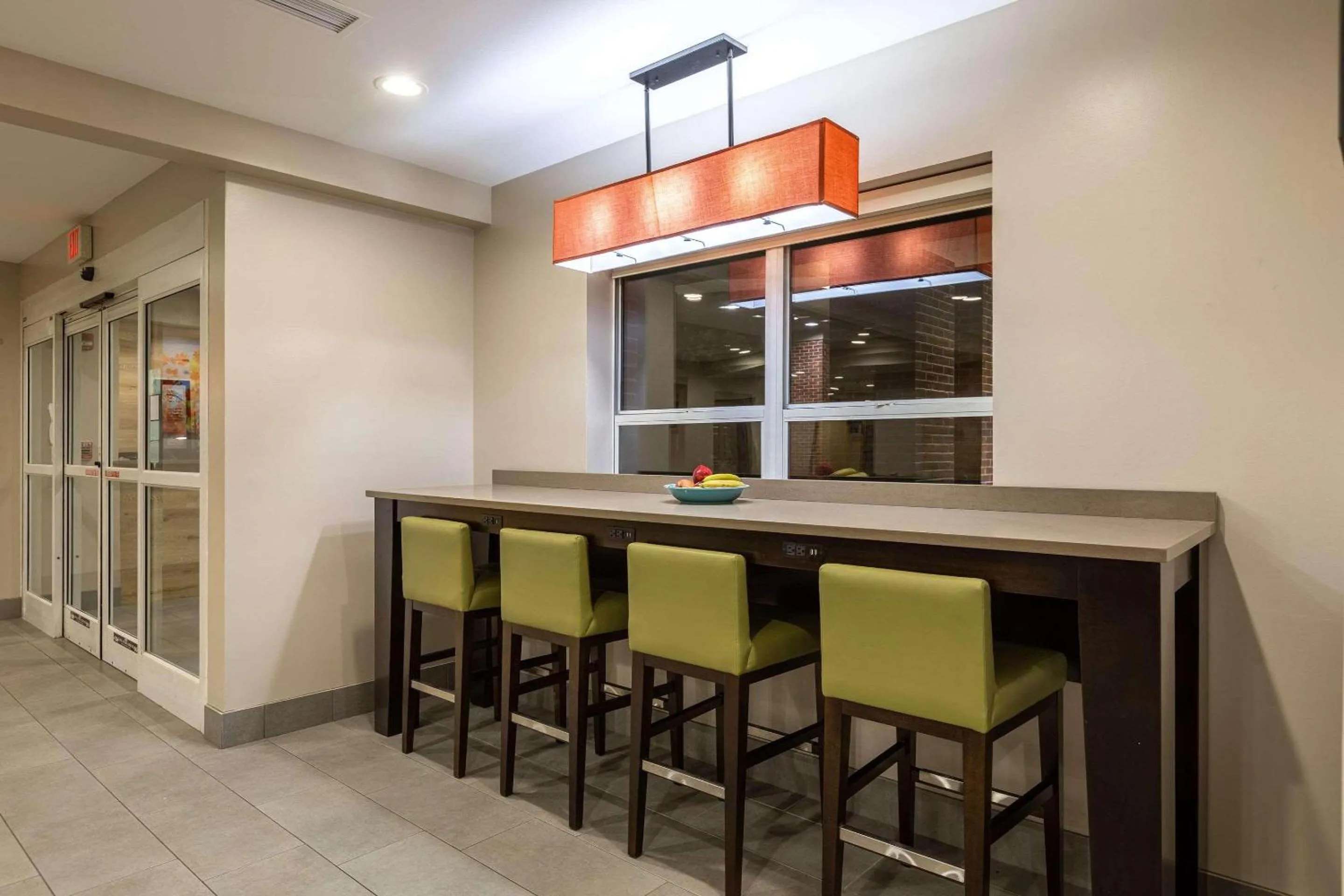 Lobby or reception in Country Inn & Suites by Radisson, Anderson, SC
