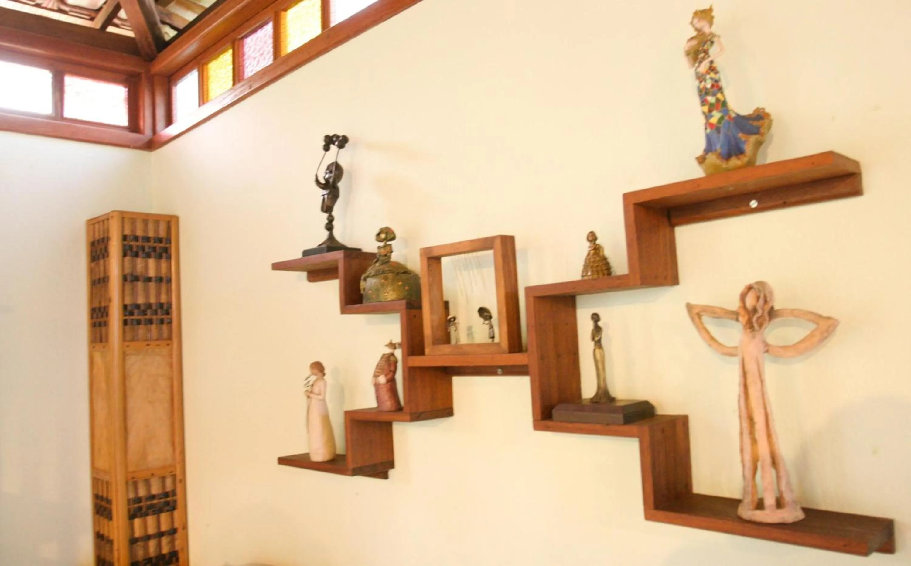 Decorative detail in Vila dos Passaros Flats