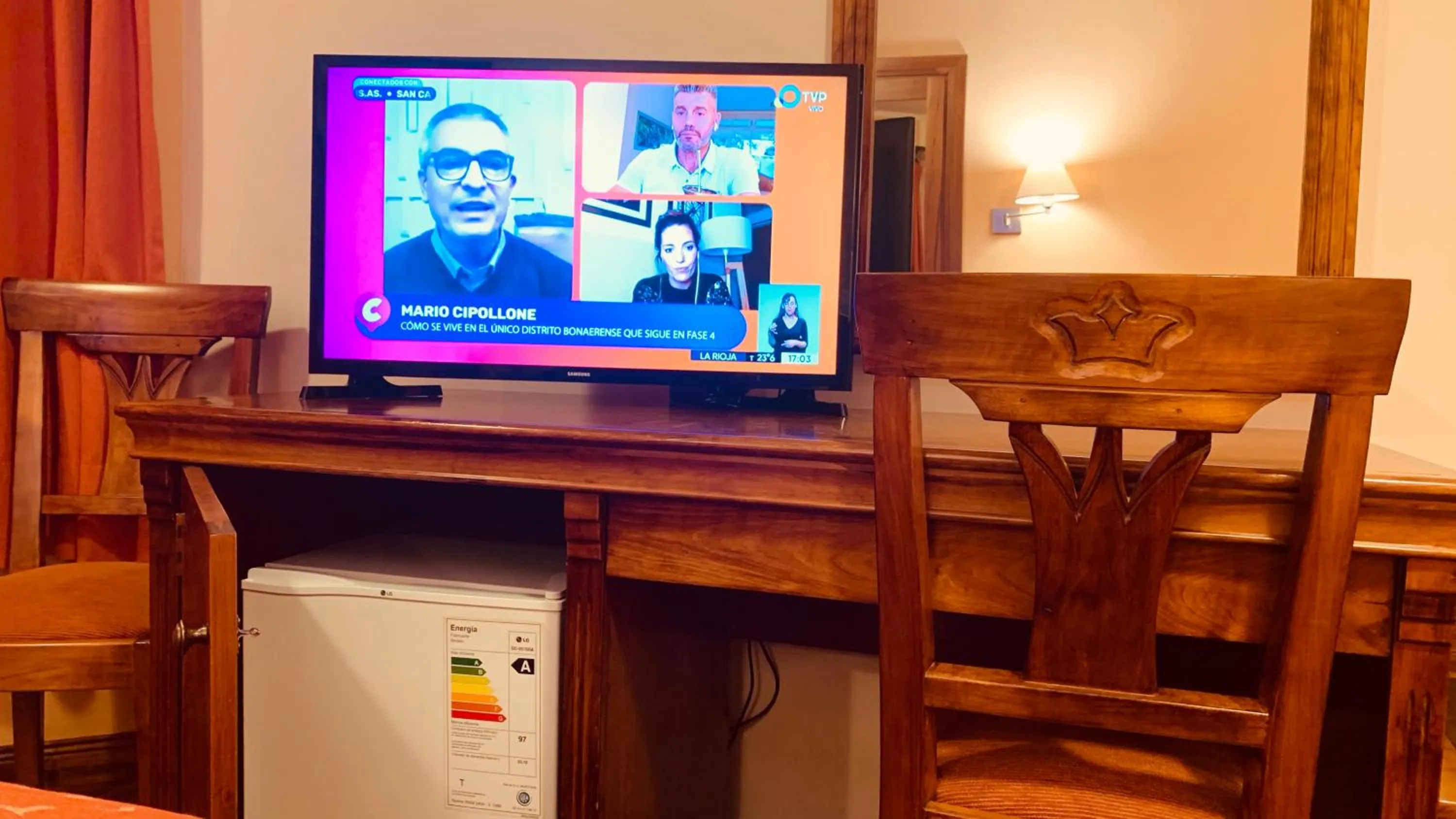 TV and multimedia in Patagonia Queen Hotel Boutique