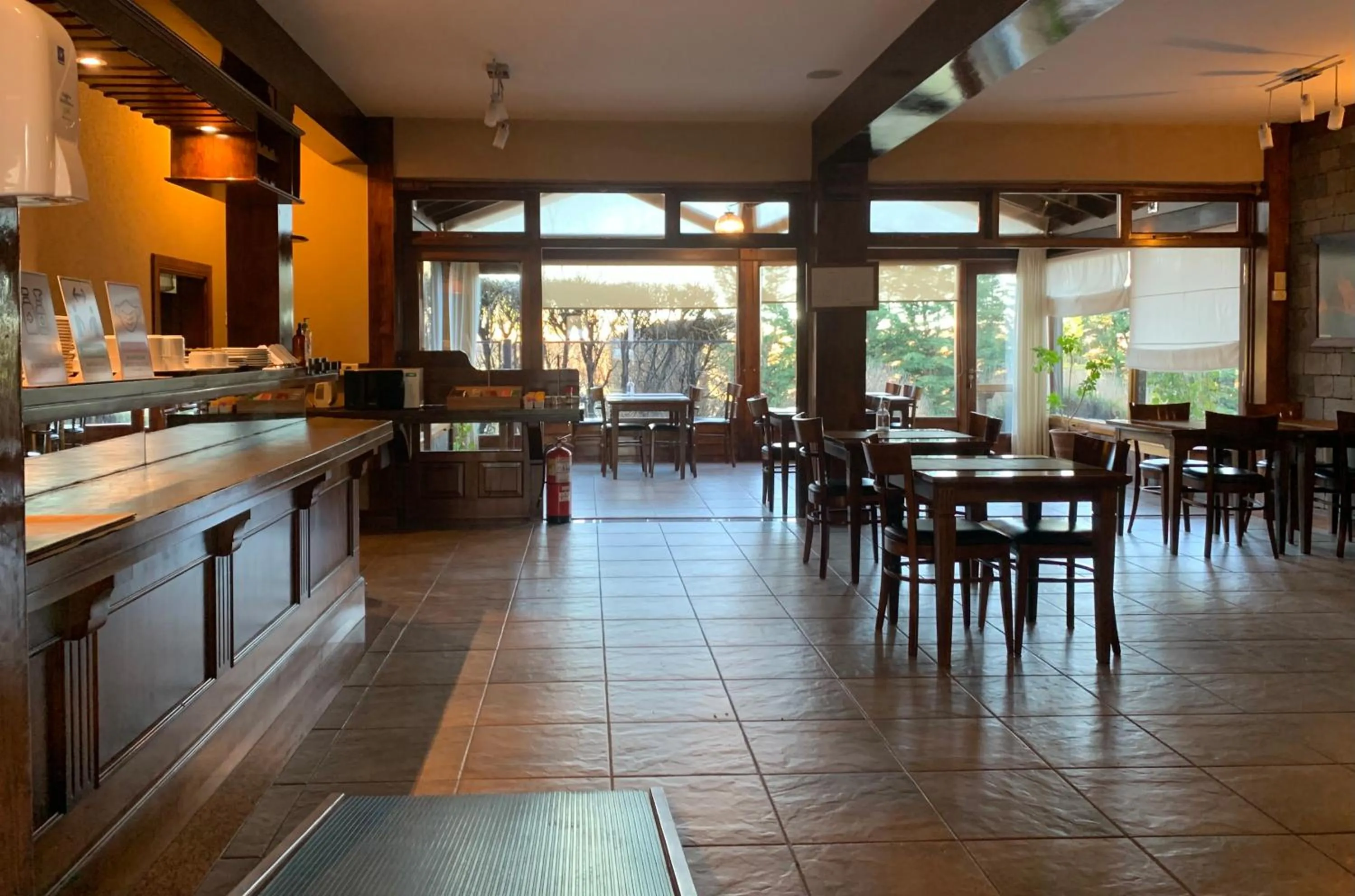 Breakfast in Patagonia Queen Hotel Boutique