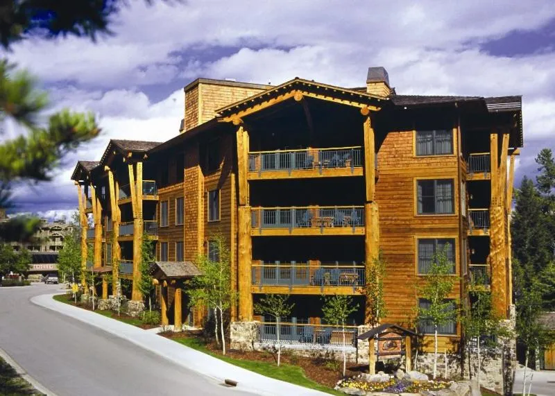 Property building in Teton Club