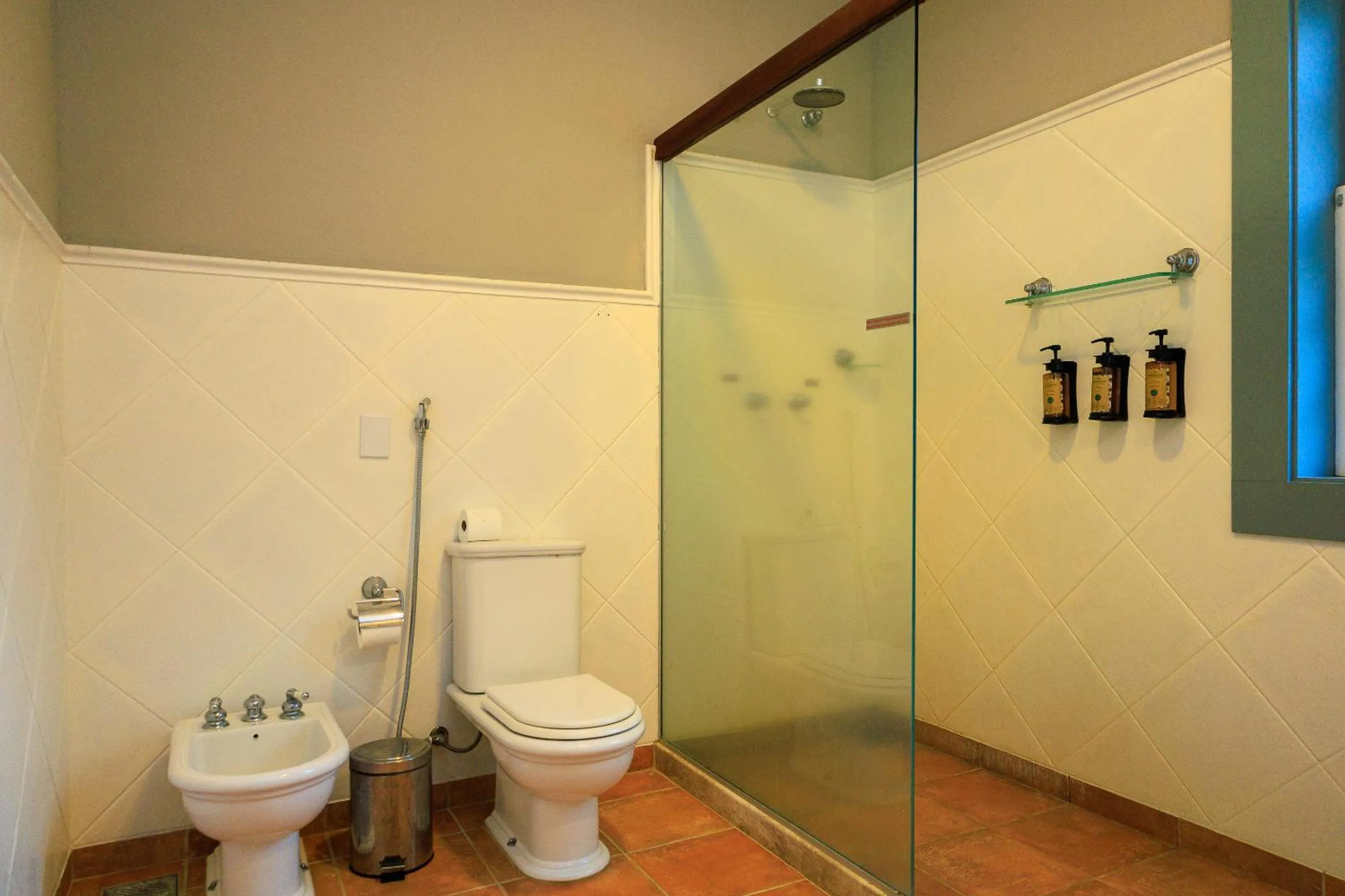 Shower in Vila Angatu Eco Resort & SPA