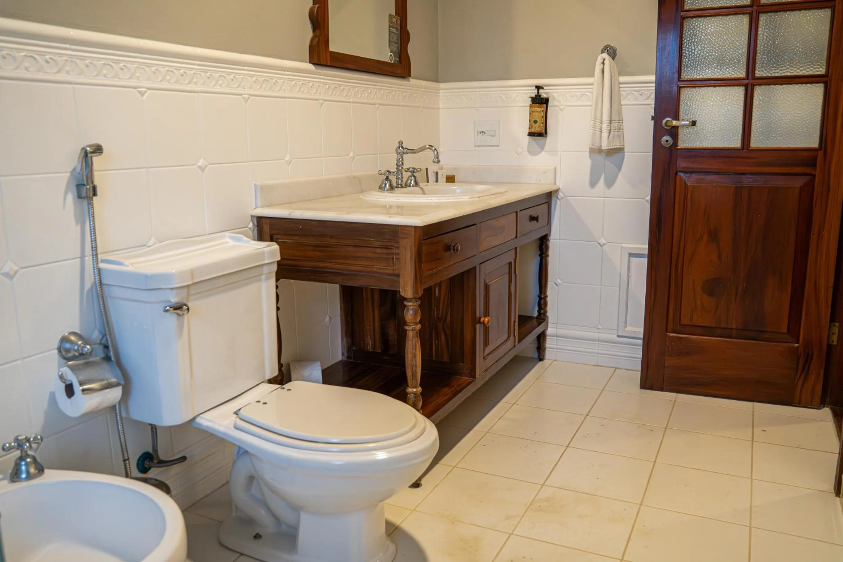 Bathroom in Vila Angatu Eco Resort & SPA