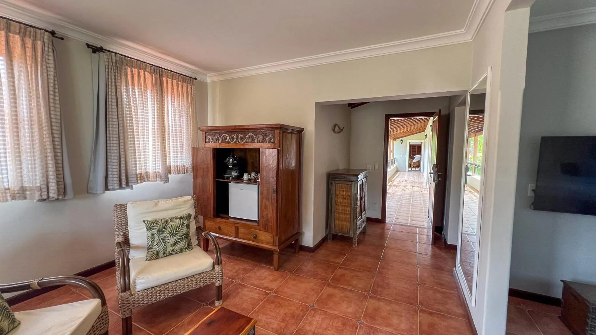 TV and multimedia in Vila Angatu Eco Resort & SPA