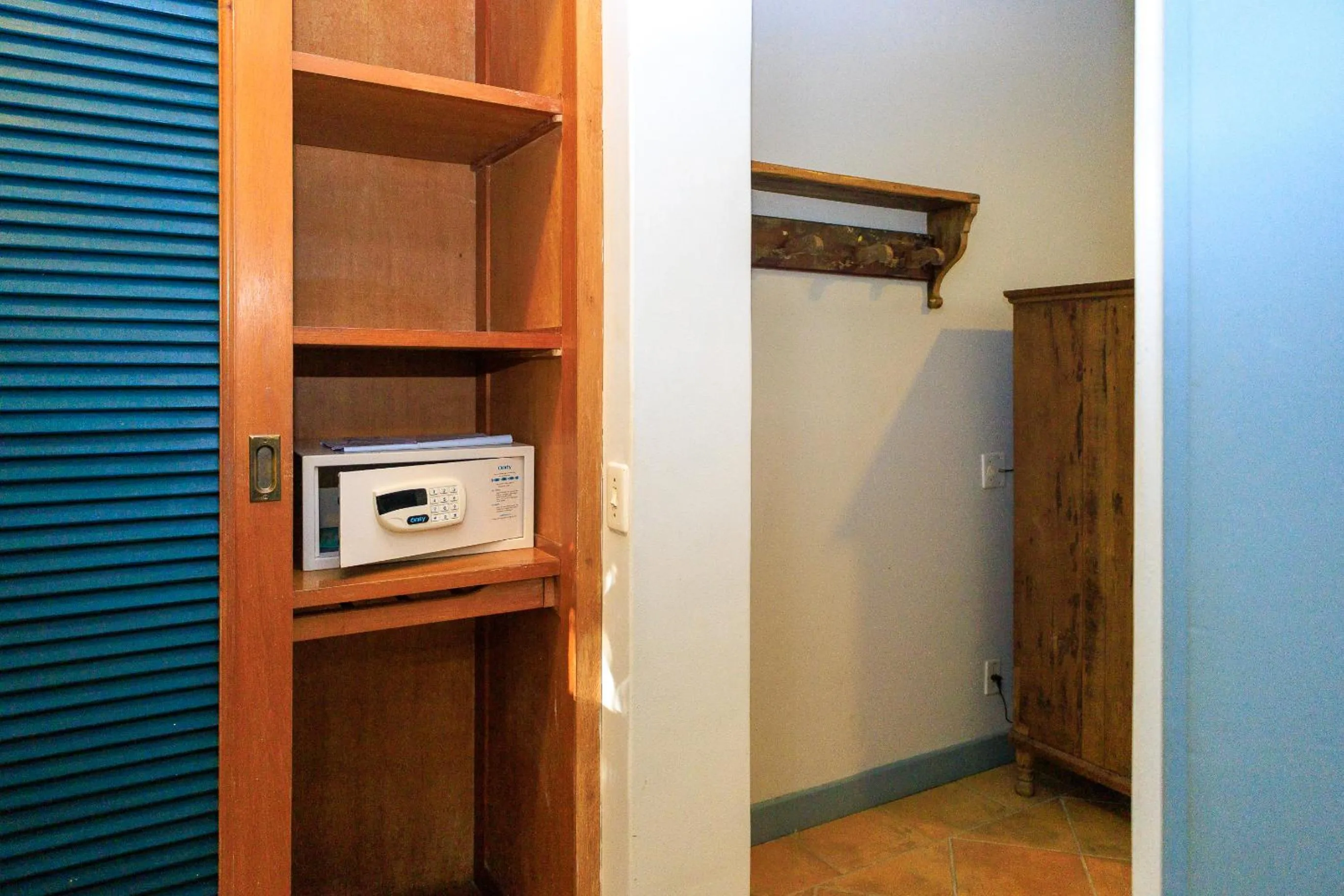 safe in Vila Angatu Eco Resort & SPA