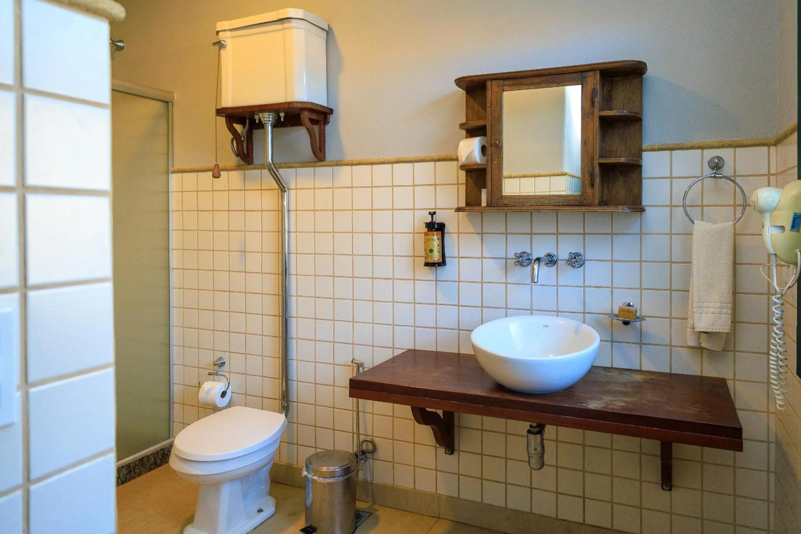 Shower in Vila Angatu Eco Resort & SPA