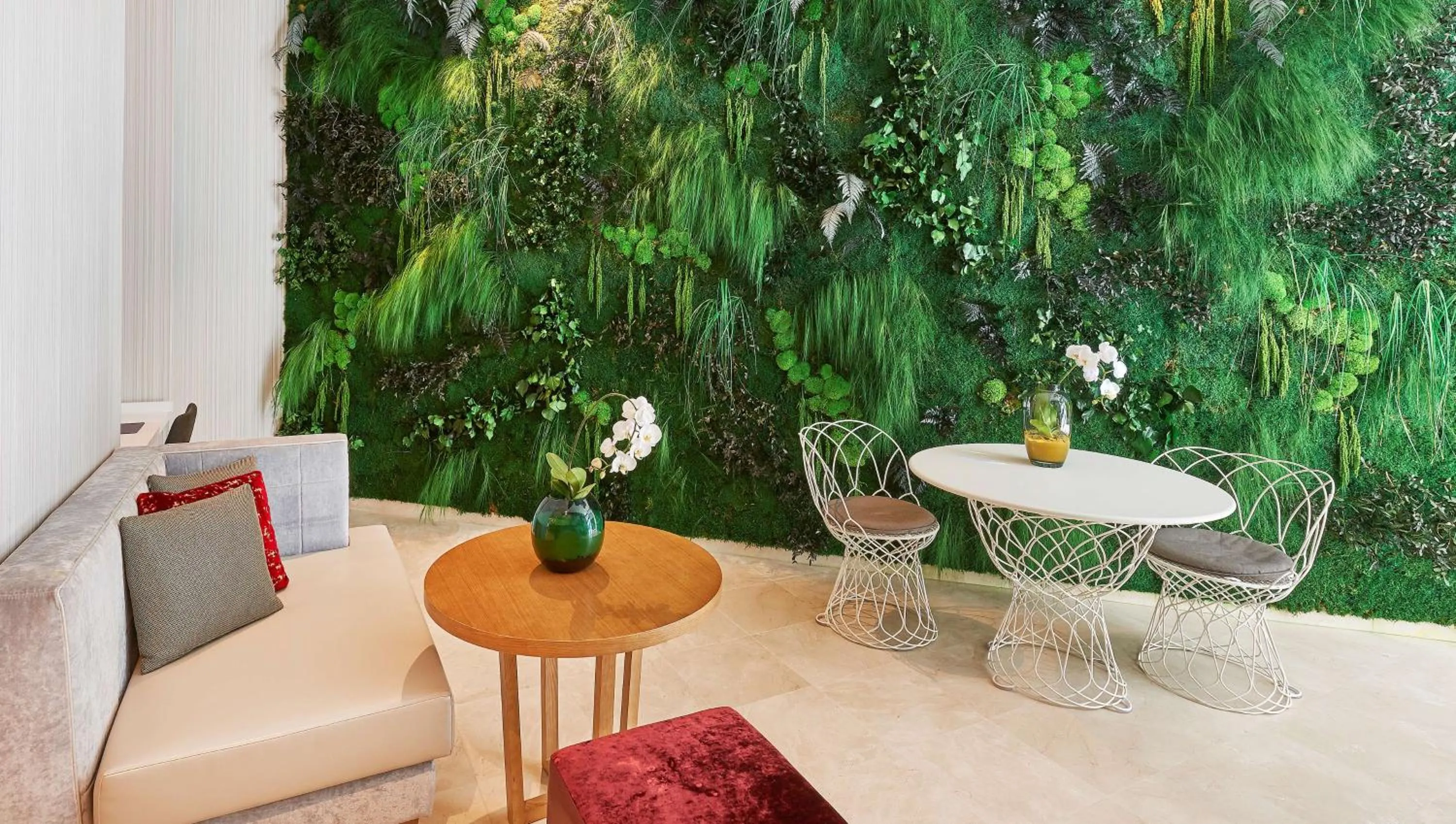 Lobby or reception in NH Collection Marseille