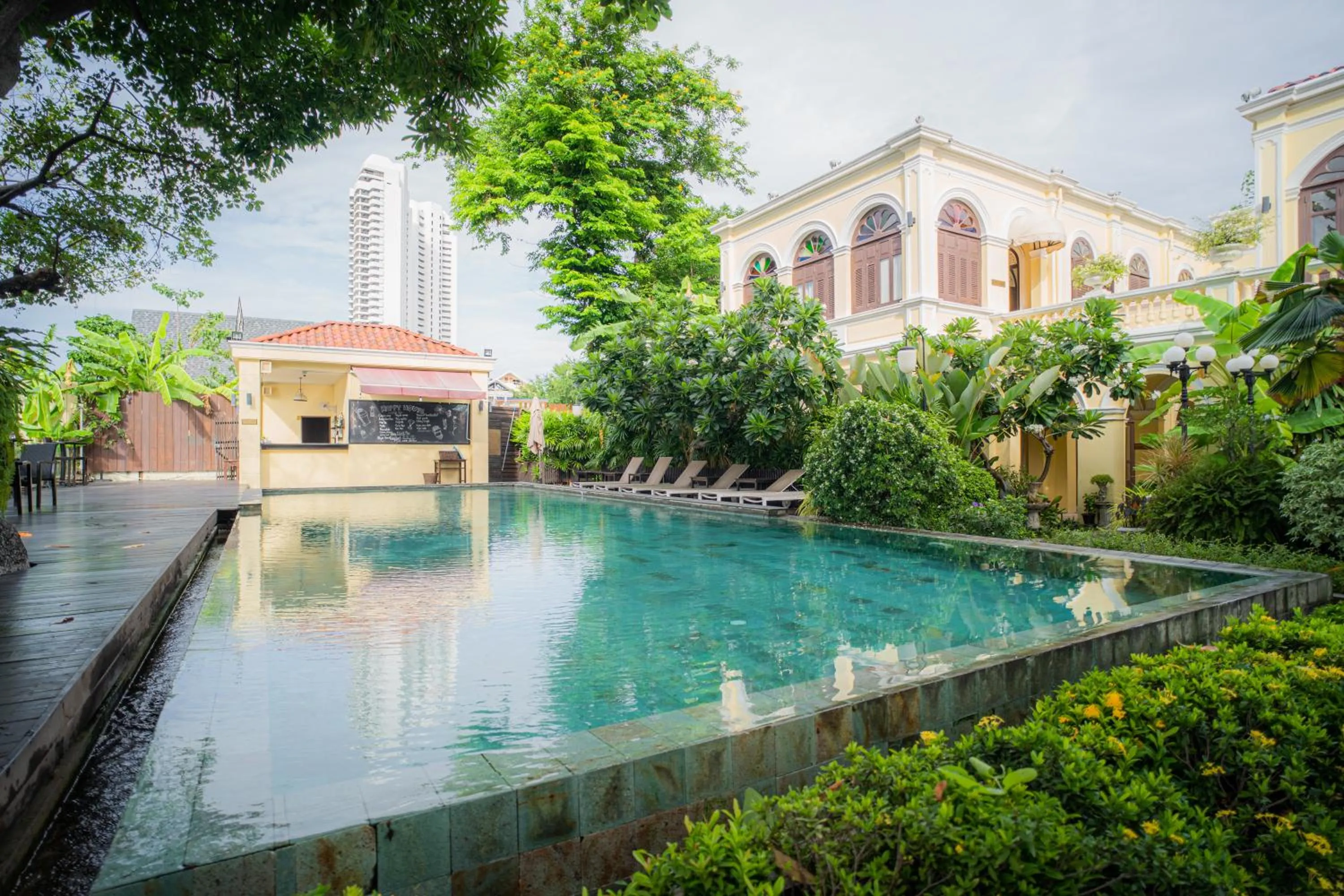 Swimming pool in Praya Palazzo