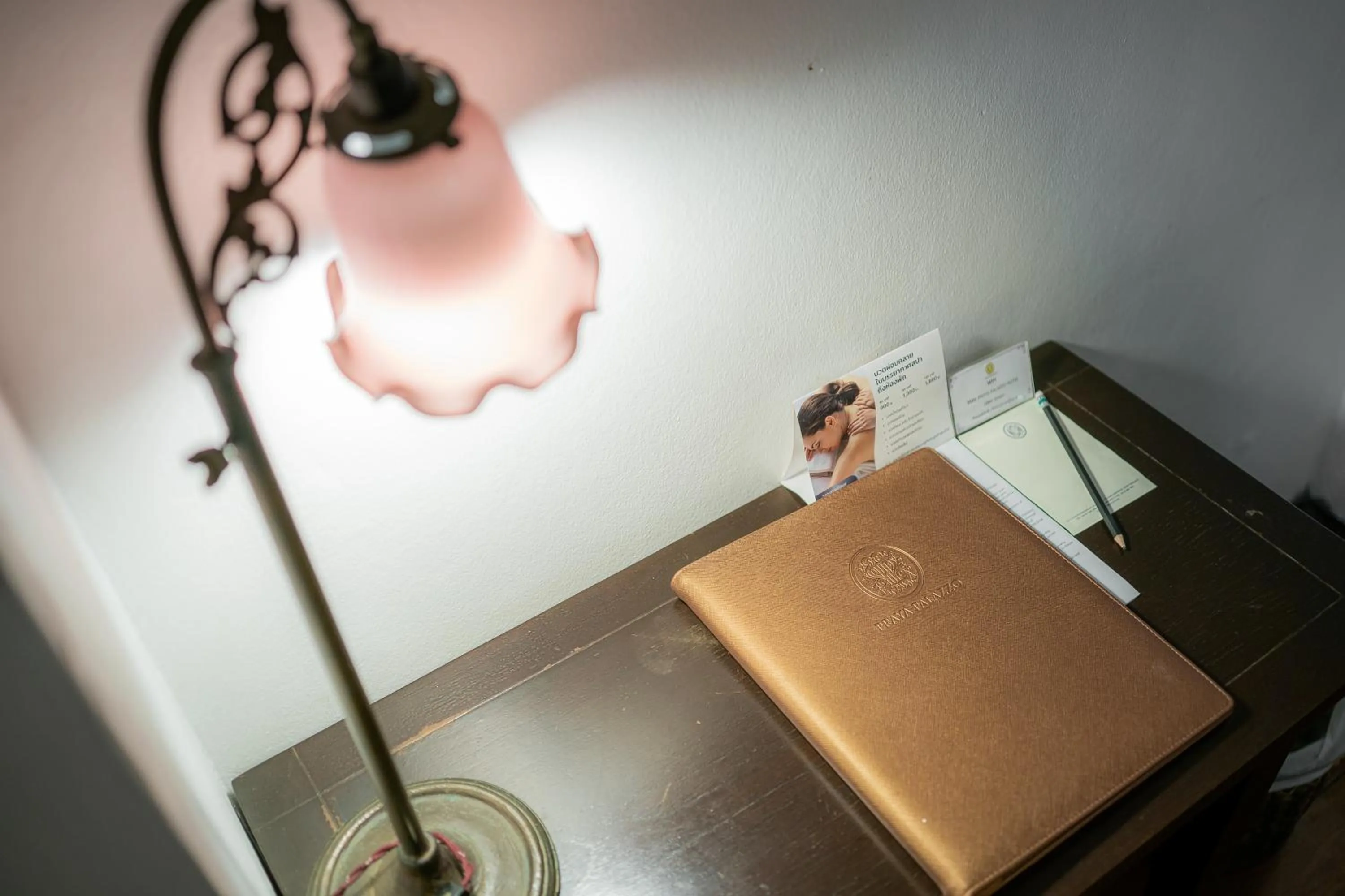 Bed in Praya Palazzo