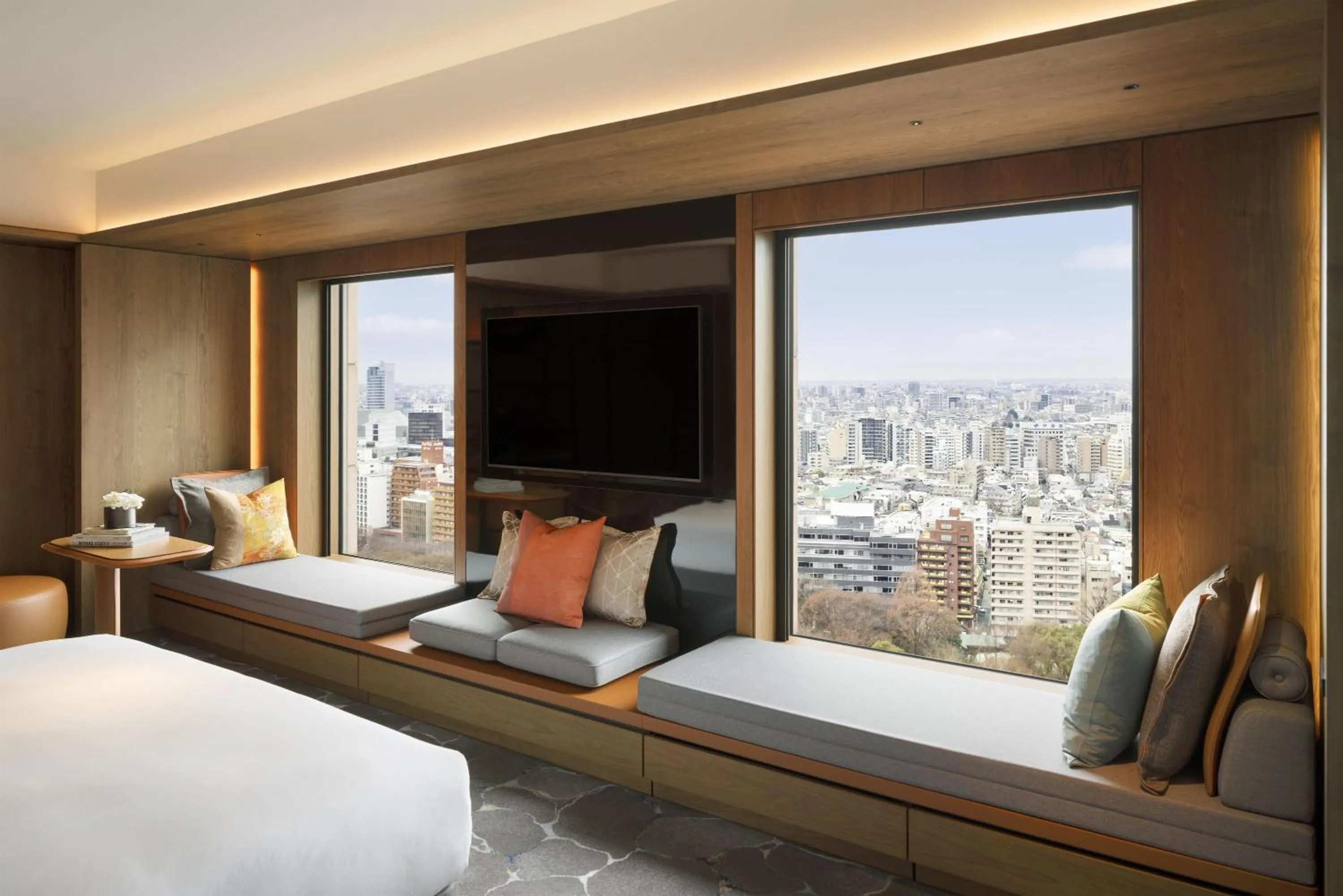 Bedroom, Bed in Hyatt Regency Tokyo