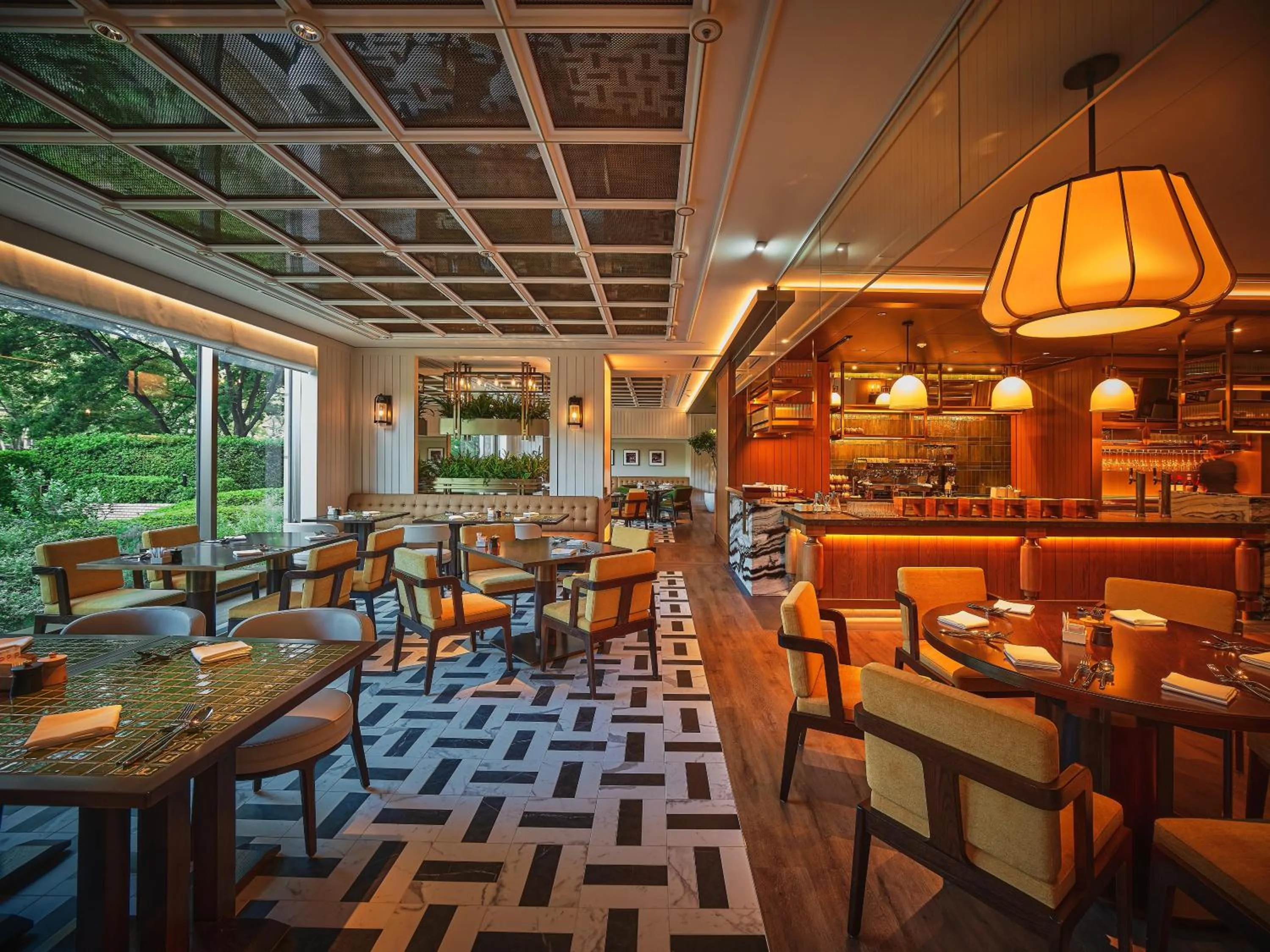 Restaurant/places to eat in Hyatt Regency Tokyo