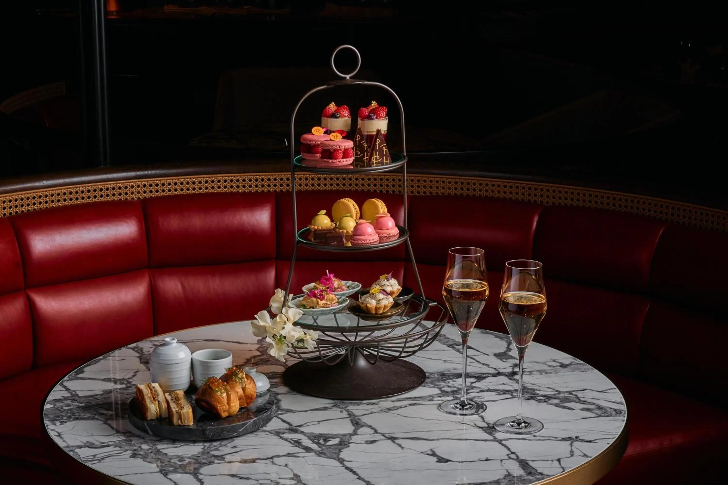 Restaurant/places to eat in Hyatt Regency Tokyo