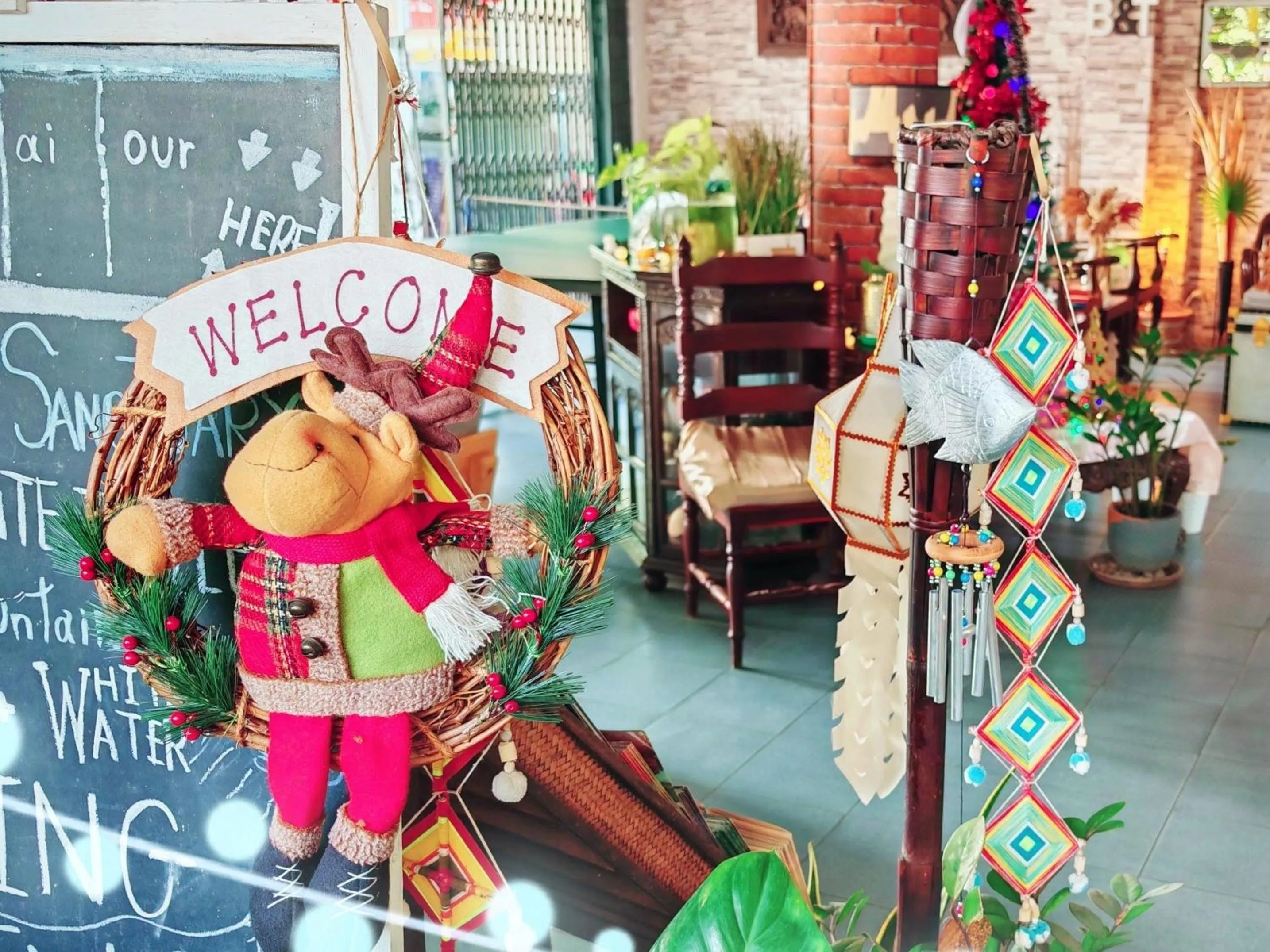 Decorative detail in Bed and Terrace Guesthouse Chiang Mai