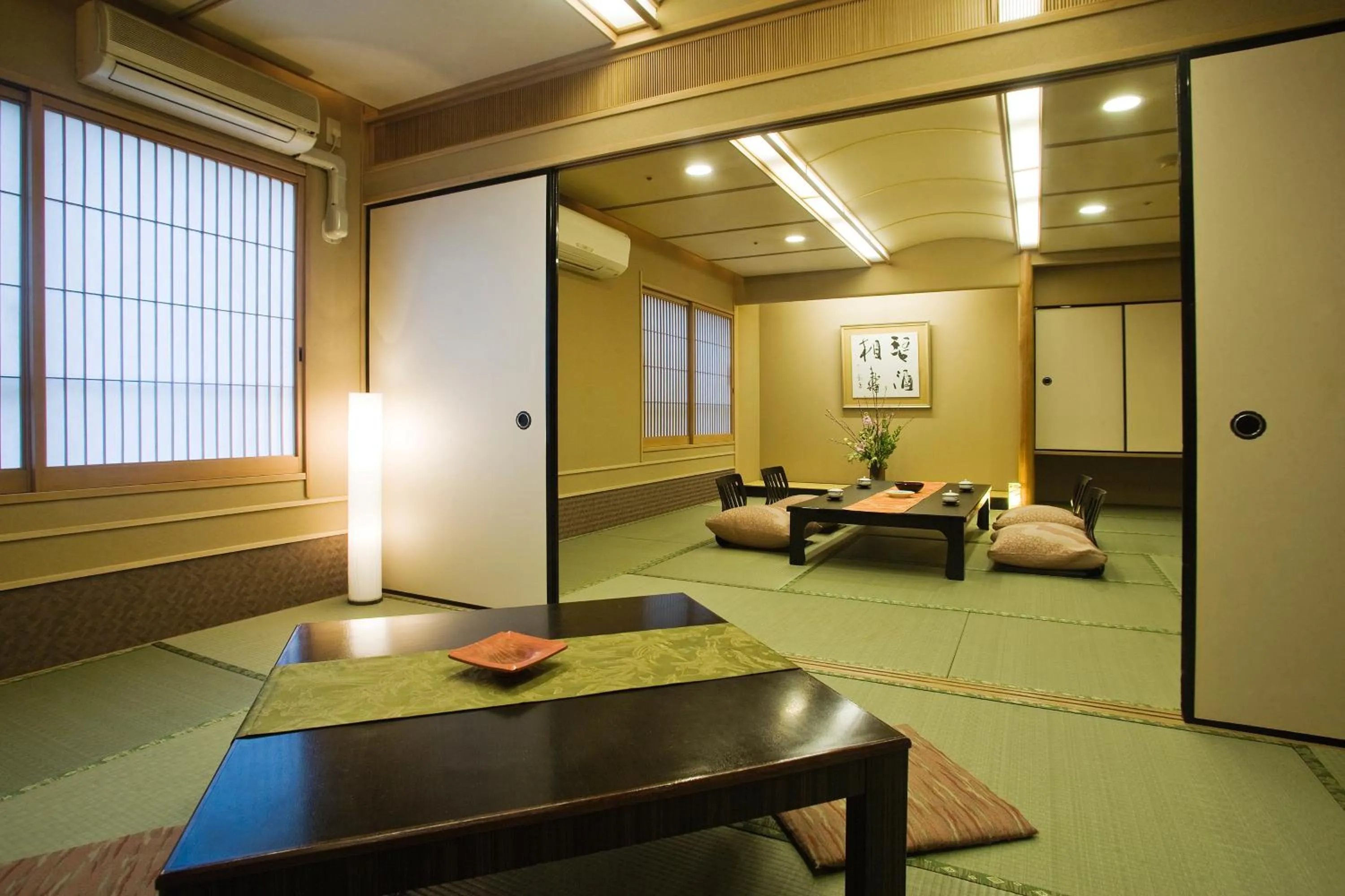 Photo of the whole room, Bed in Yumotokan