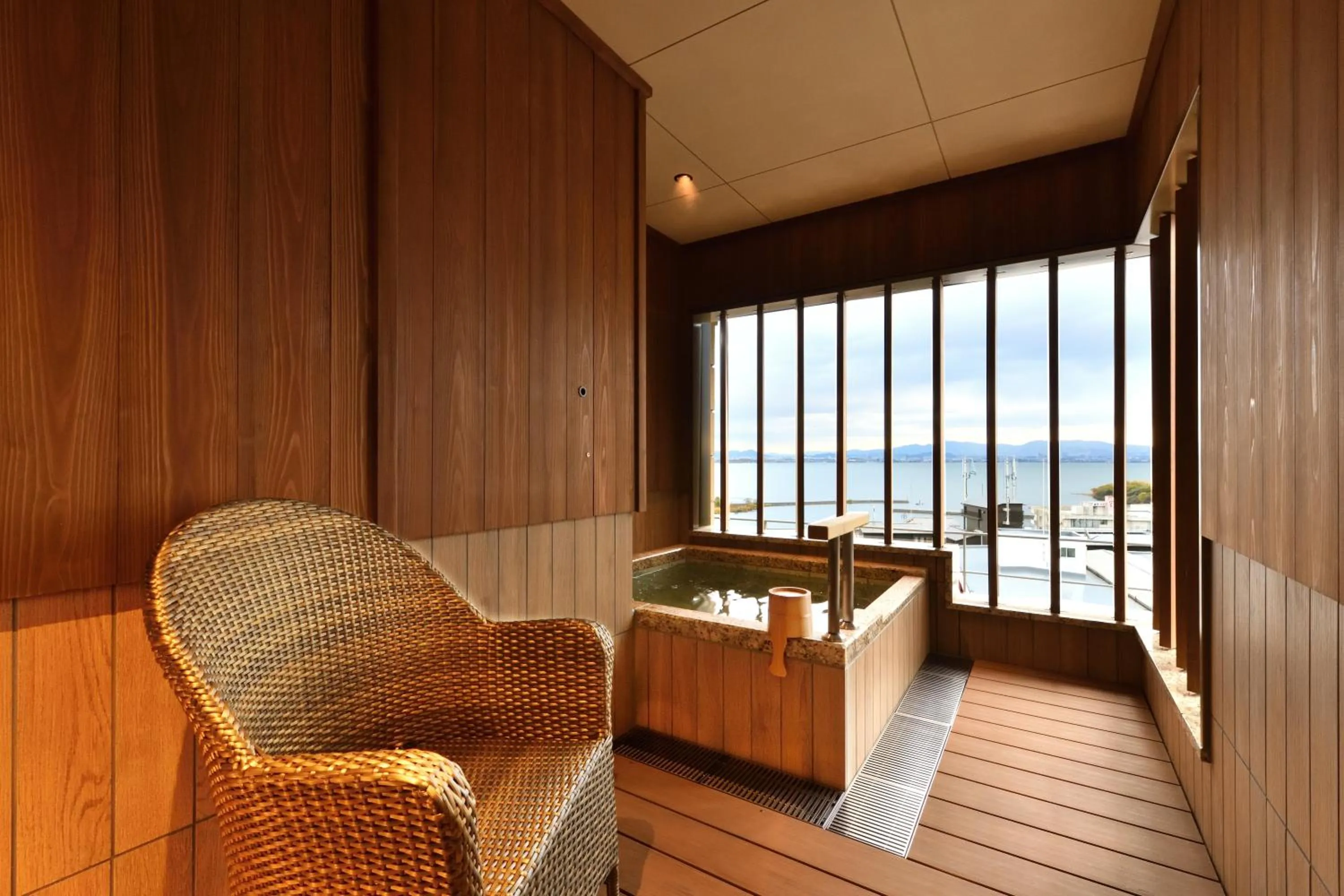 Hot Spring Bath in Yumotokan