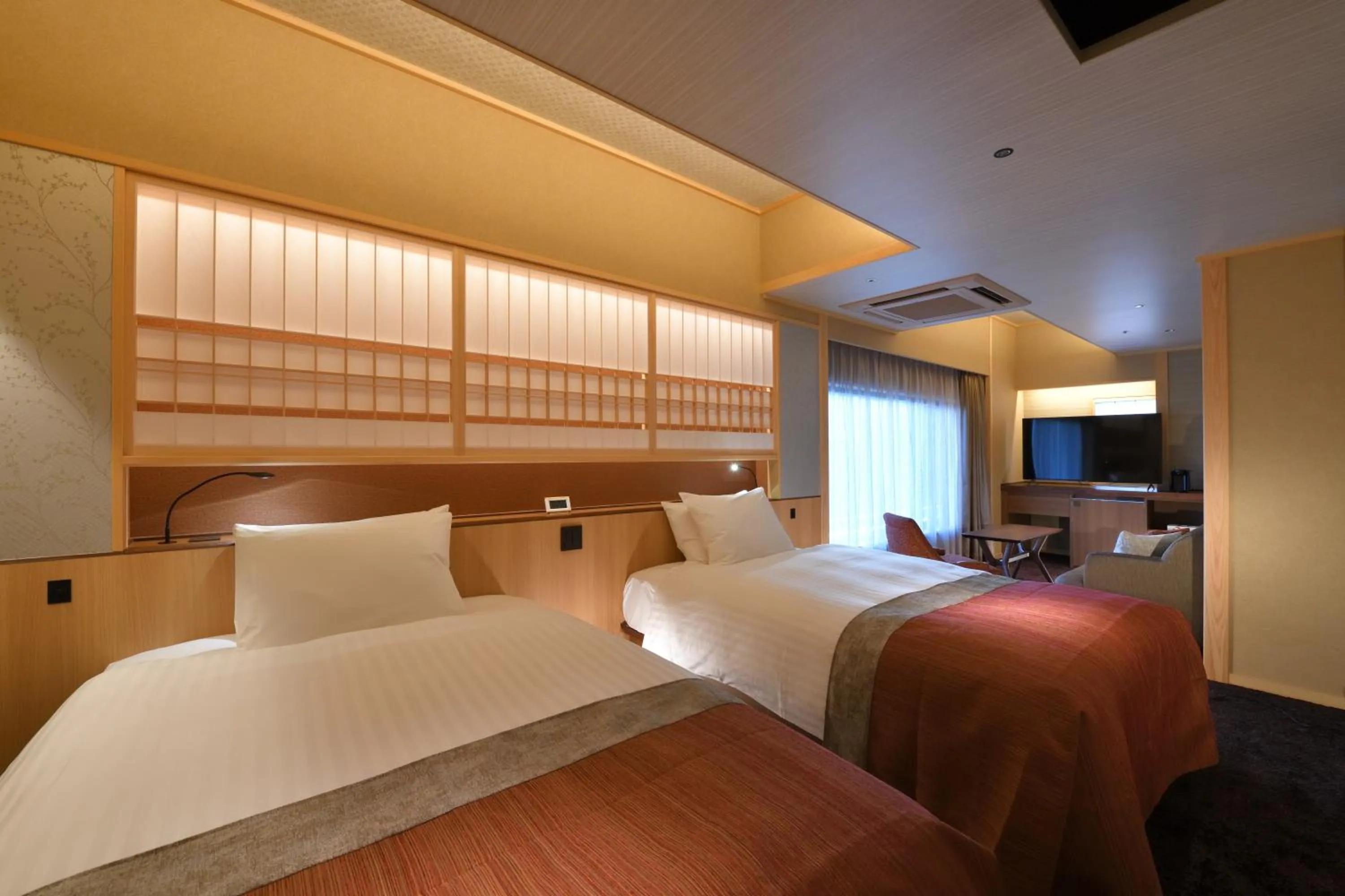 Photo of the whole room, Bed in Yumotokan
