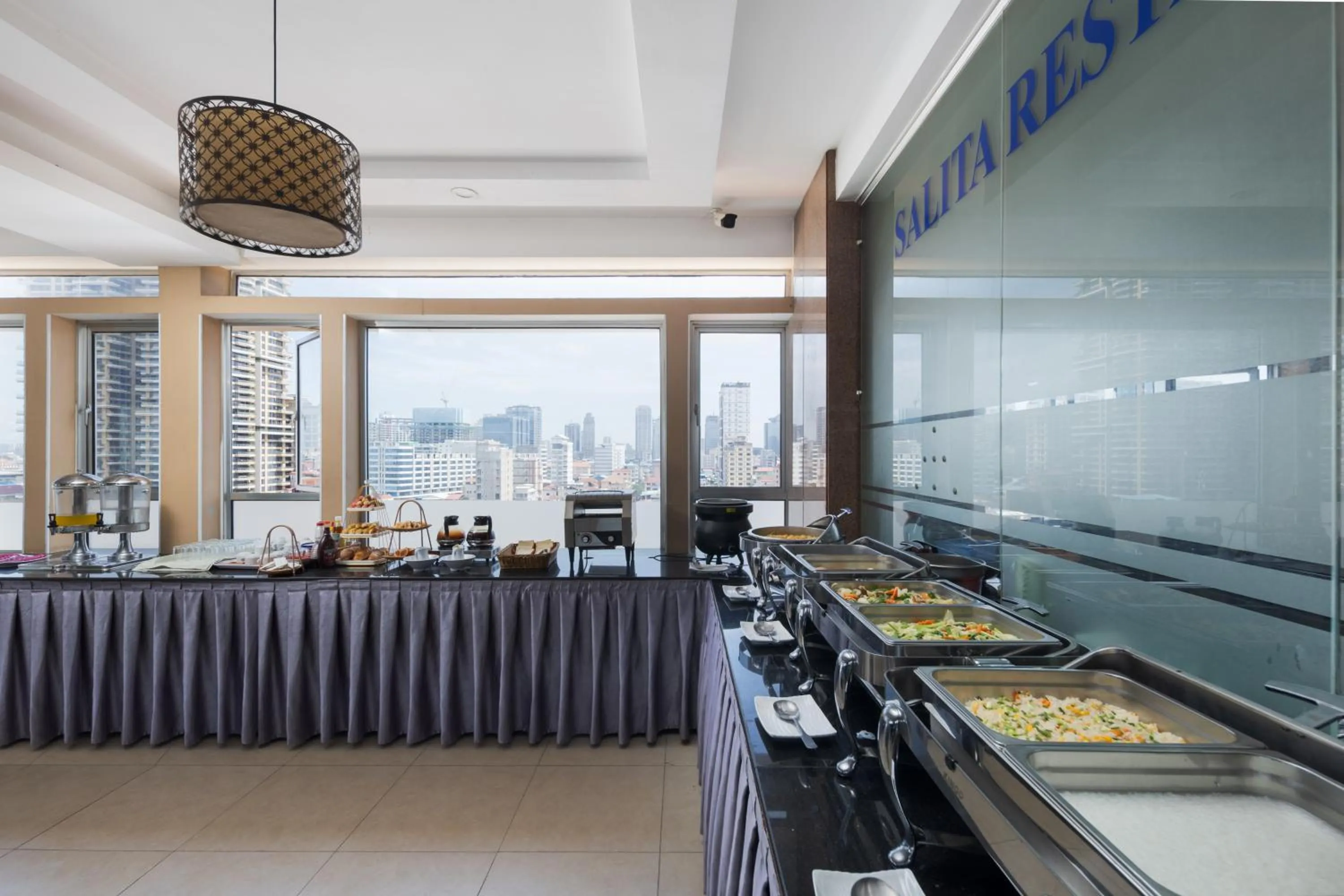 Breakfast in Salita Hotel Phnom Penh