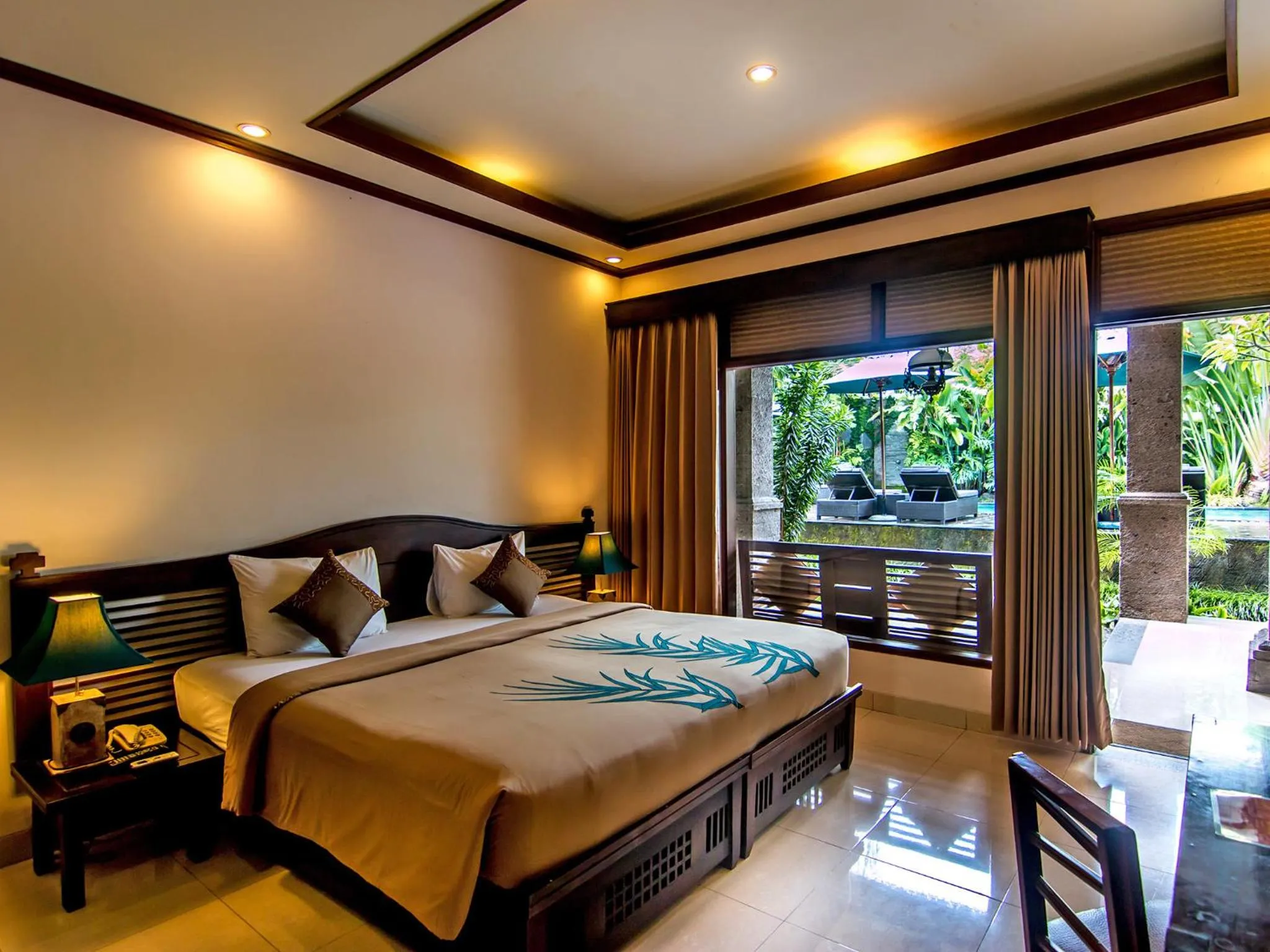 Bed in De Munut Balinese Resort