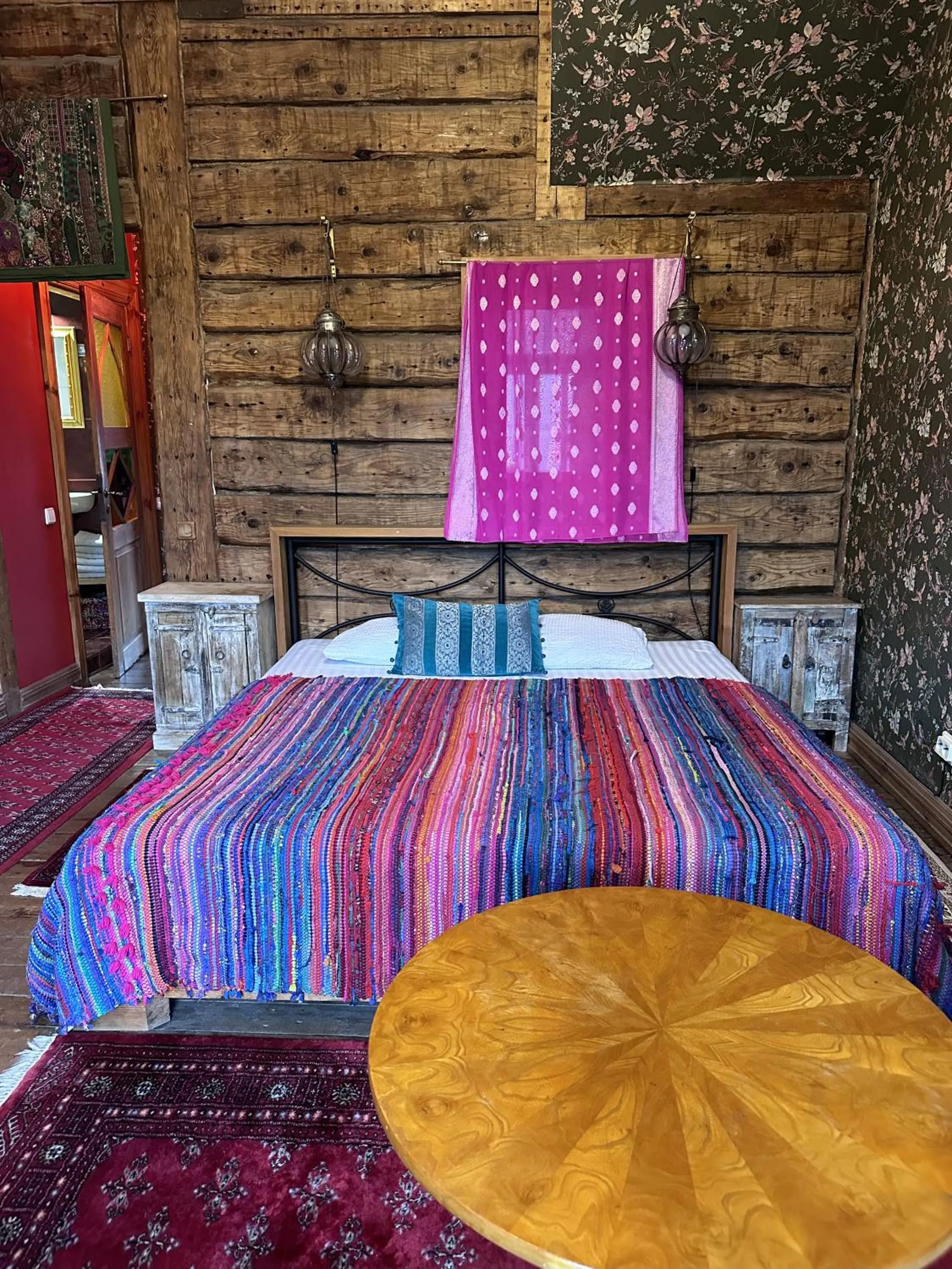 Bed in Fontaine Valhalla Hotel