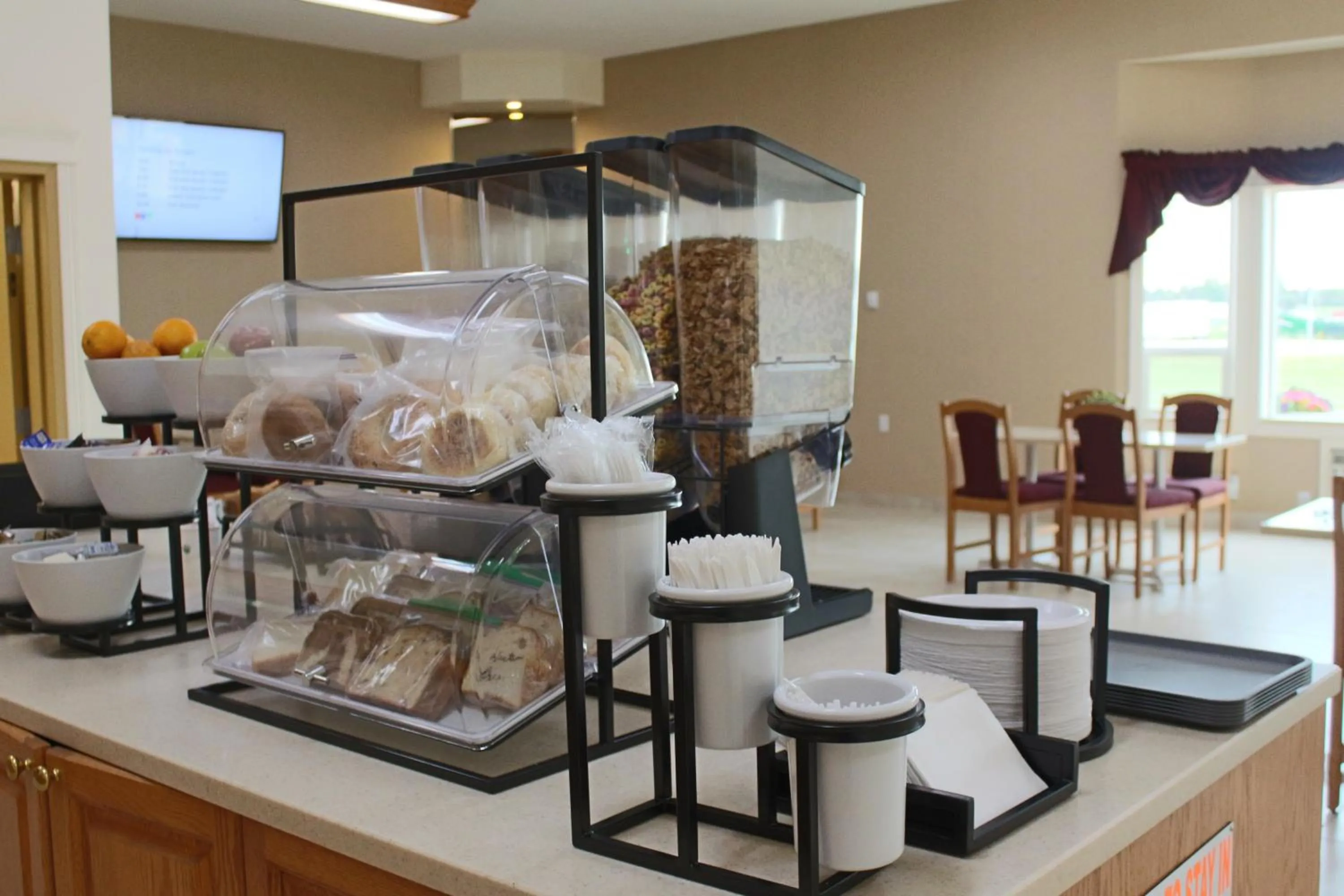 Breakfast in Western Budget Motel Ponoka