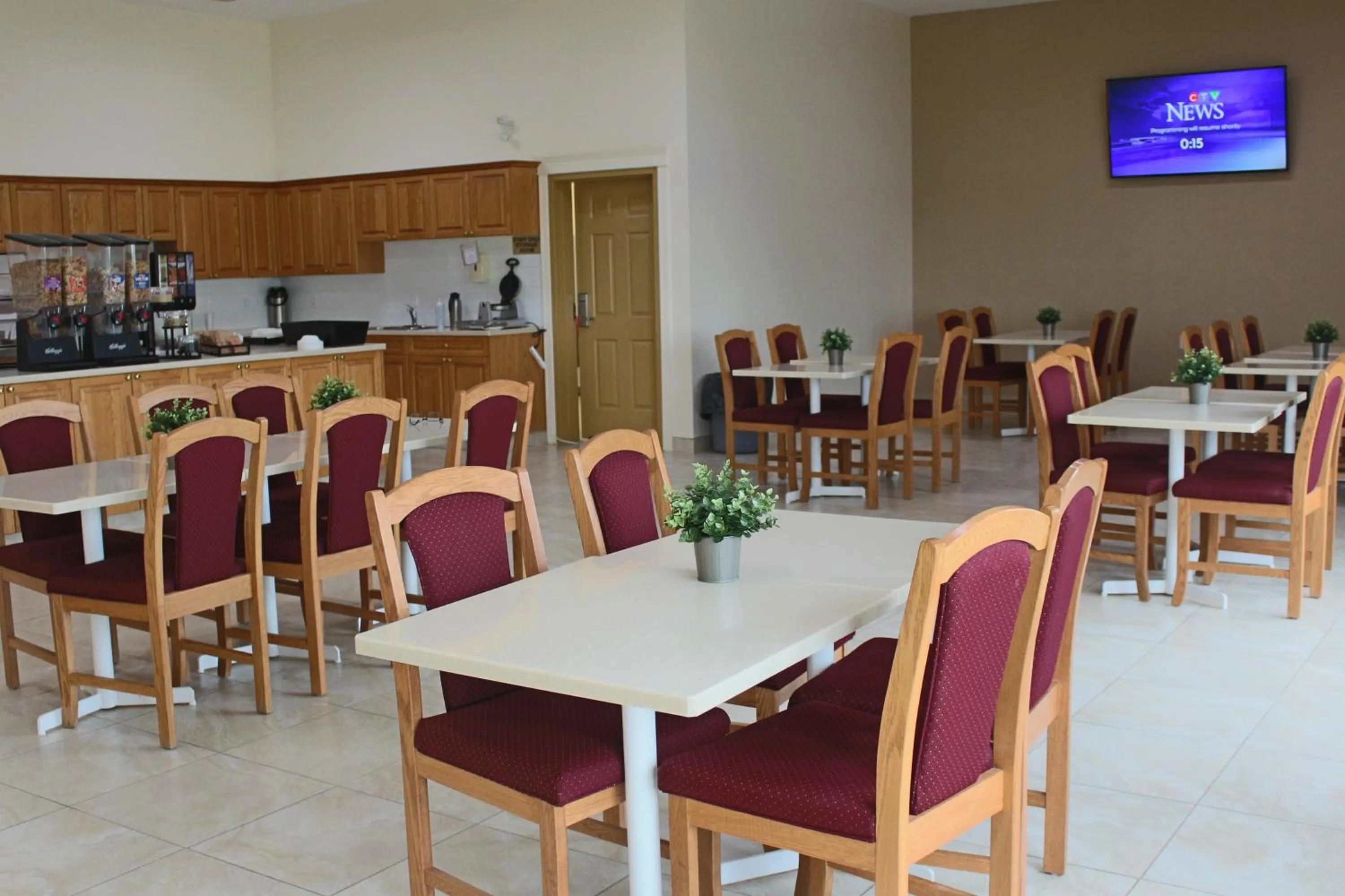 Breakfast in Western Budget Motel Ponoka