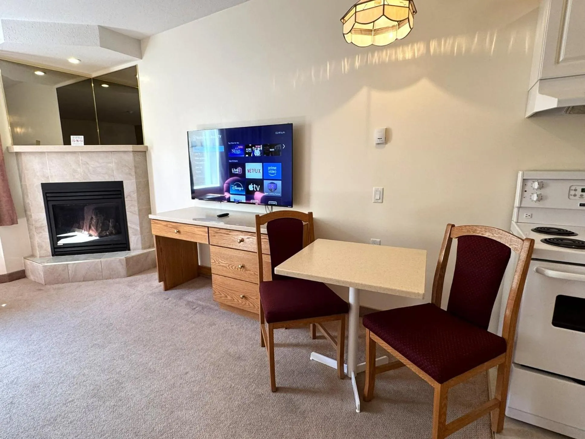 TV and multimedia in Western Budget Motel Ponoka