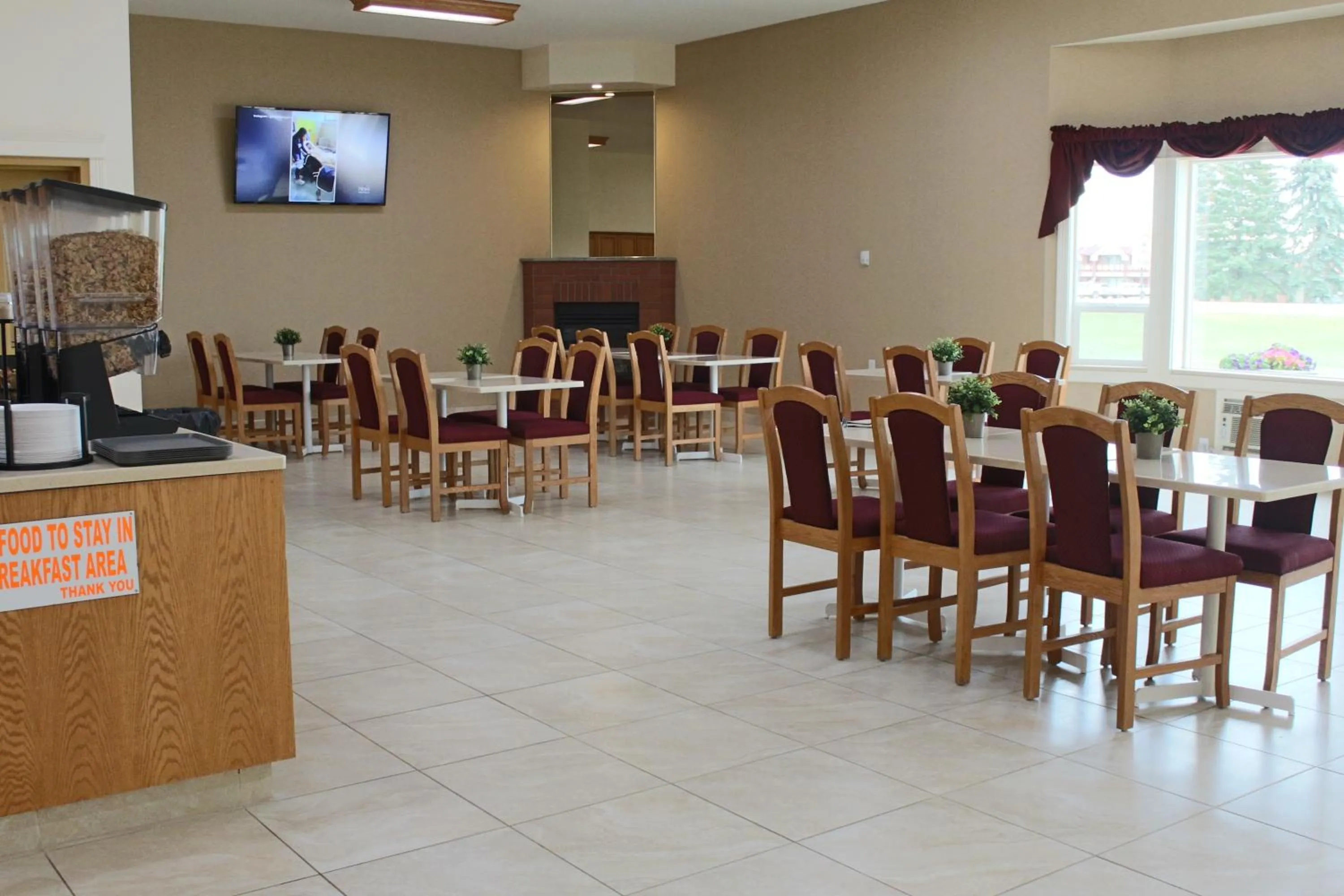 Breakfast in Western Budget Motel Ponoka