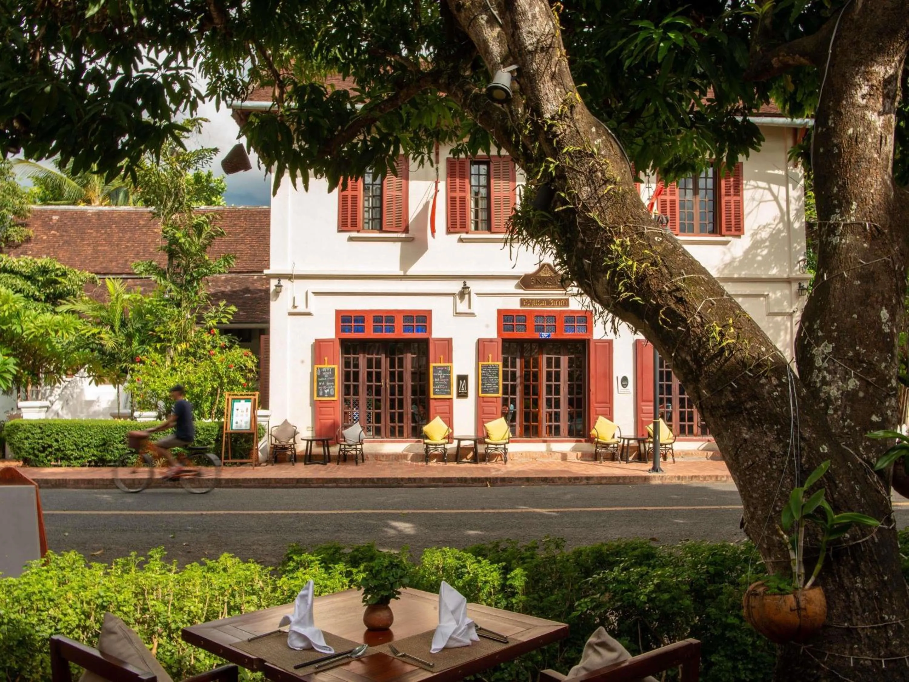 Restaurant/places to eat in 3 Nagas Hotel Luang Prabang - MGallery Collection