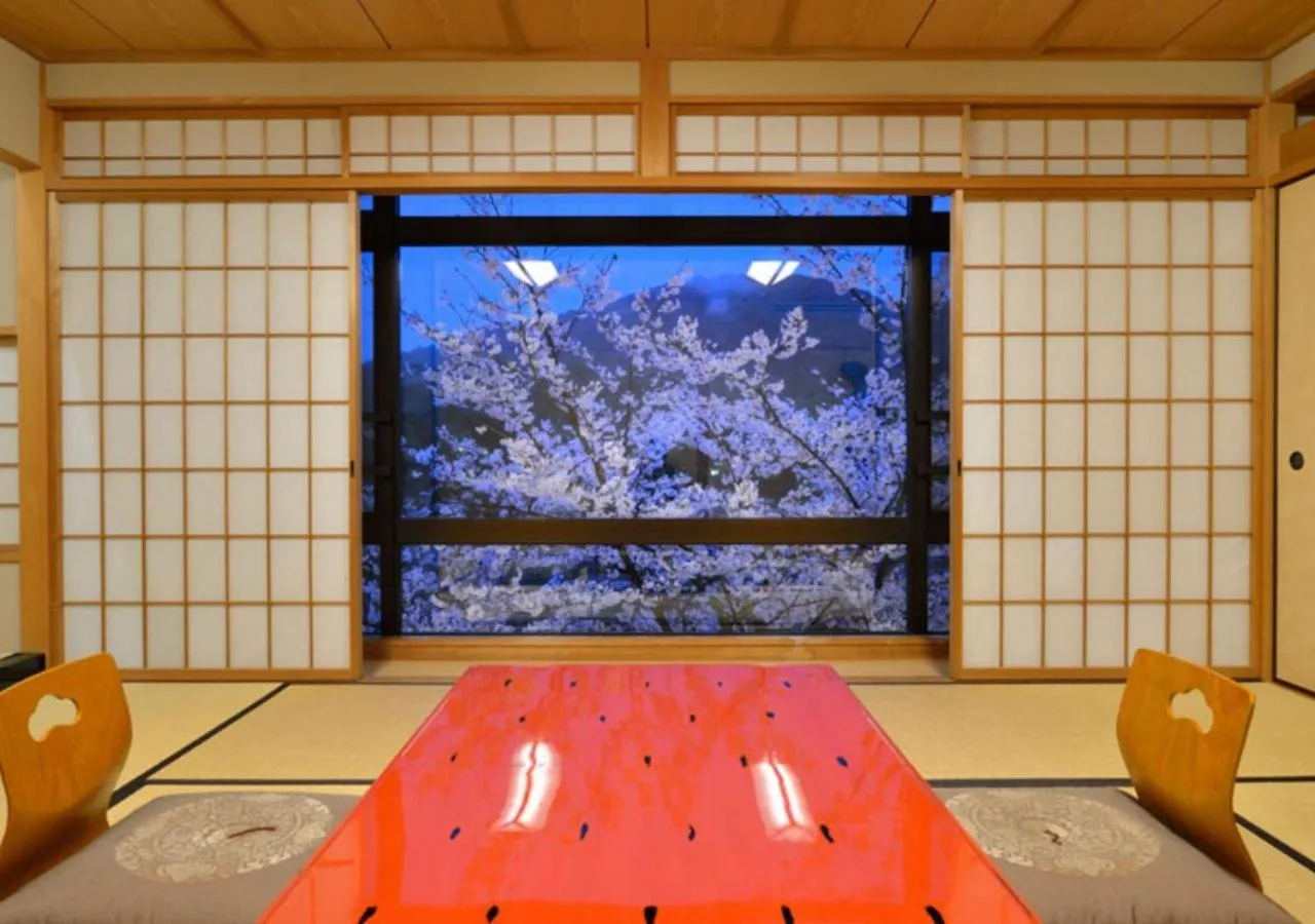 Photo of the whole room in Hanayashiki Ukifune-en