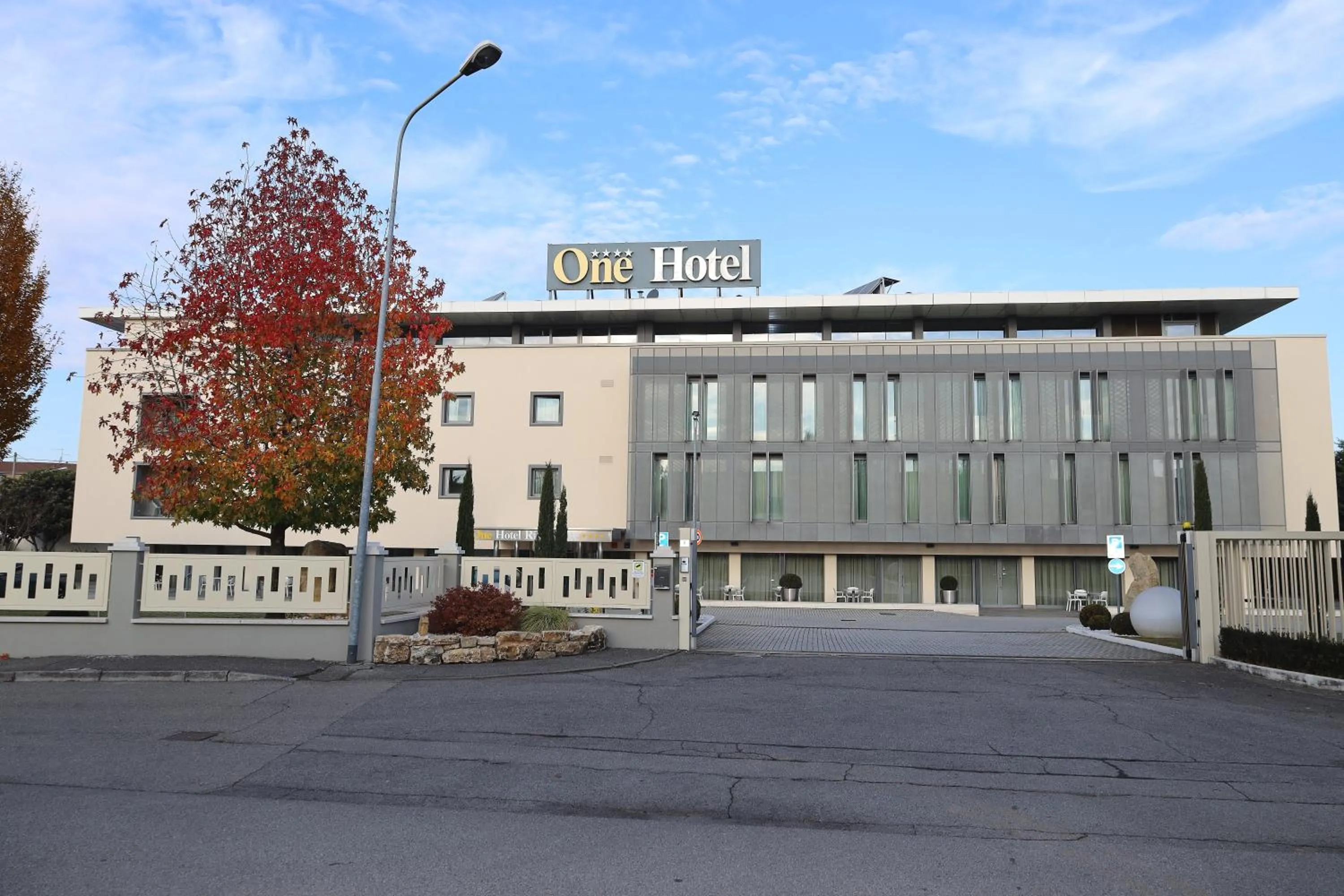 Property building in One Hotel & Restaurant