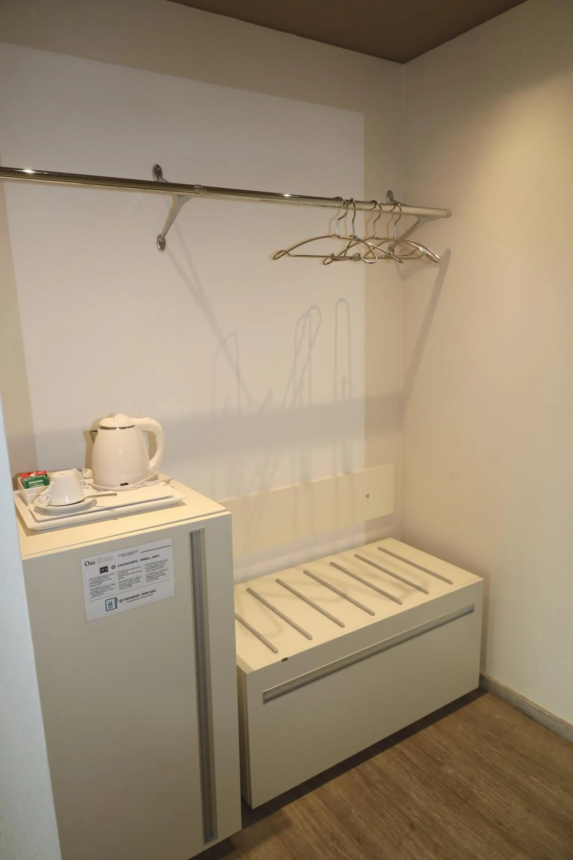 Bedroom, Bed in One Hotel & Restaurant