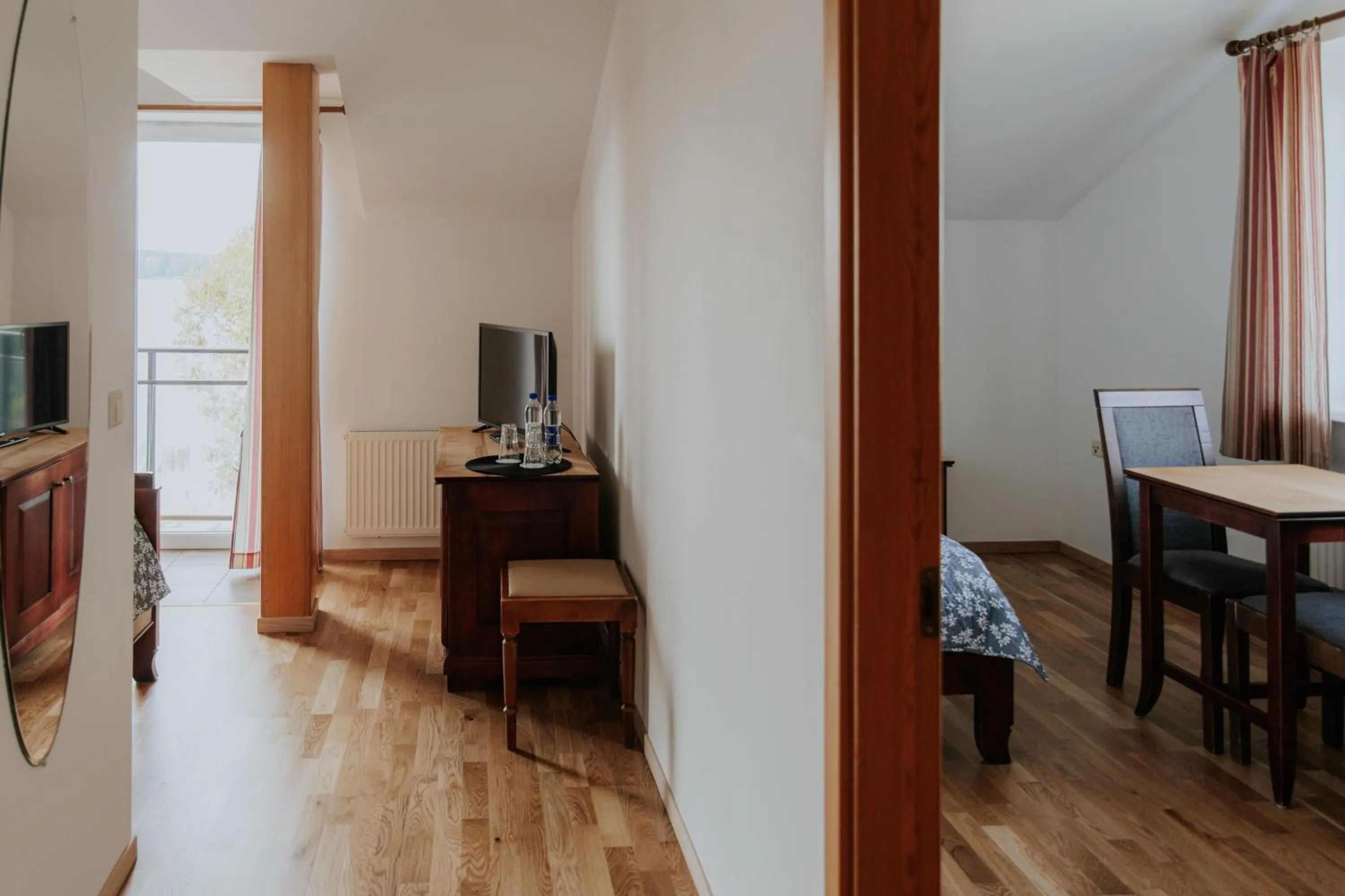 Photo of the whole room in Spadrops