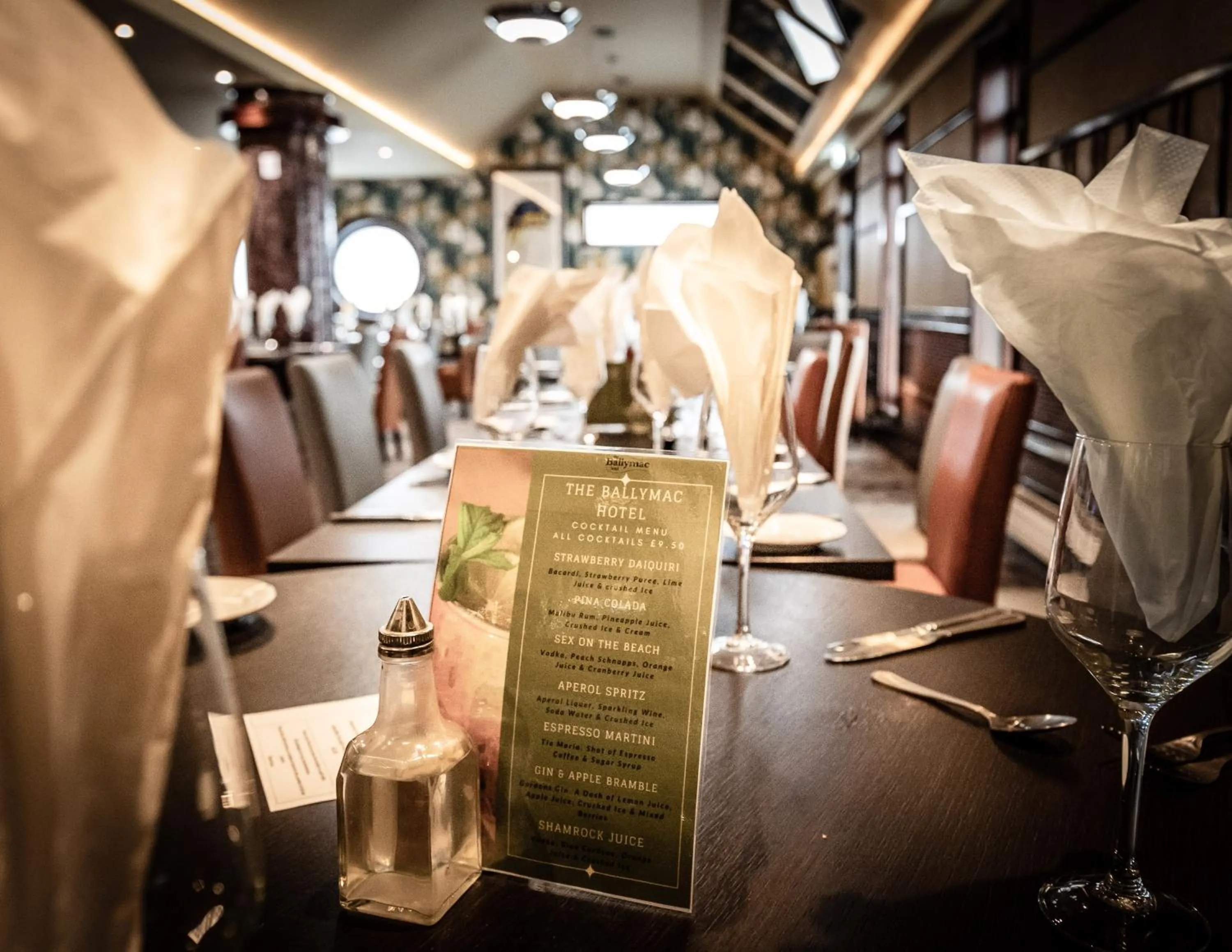 Restaurant/places to eat in Ballymac Hotel