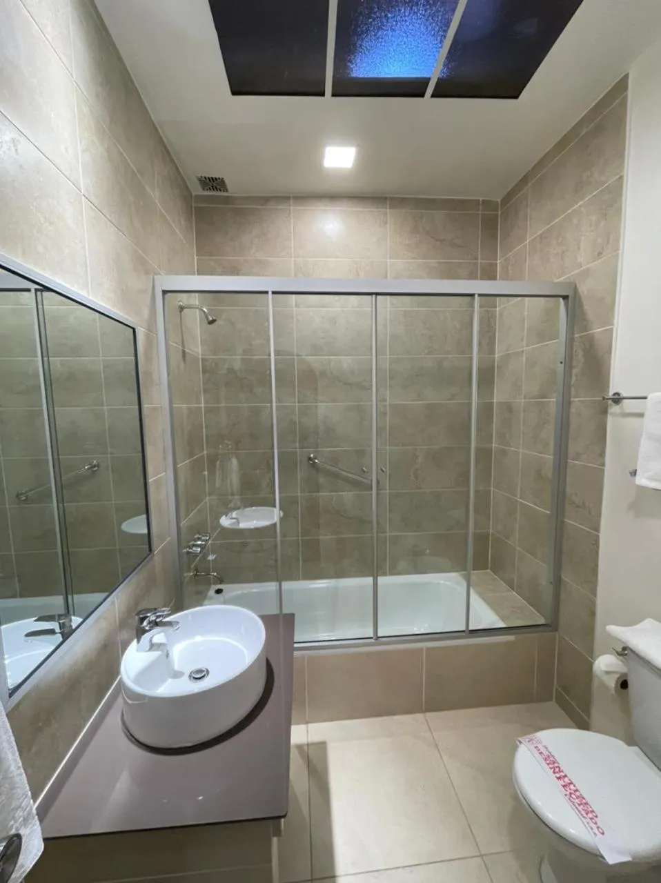 Bathroom in Hostal Colonial Potosi