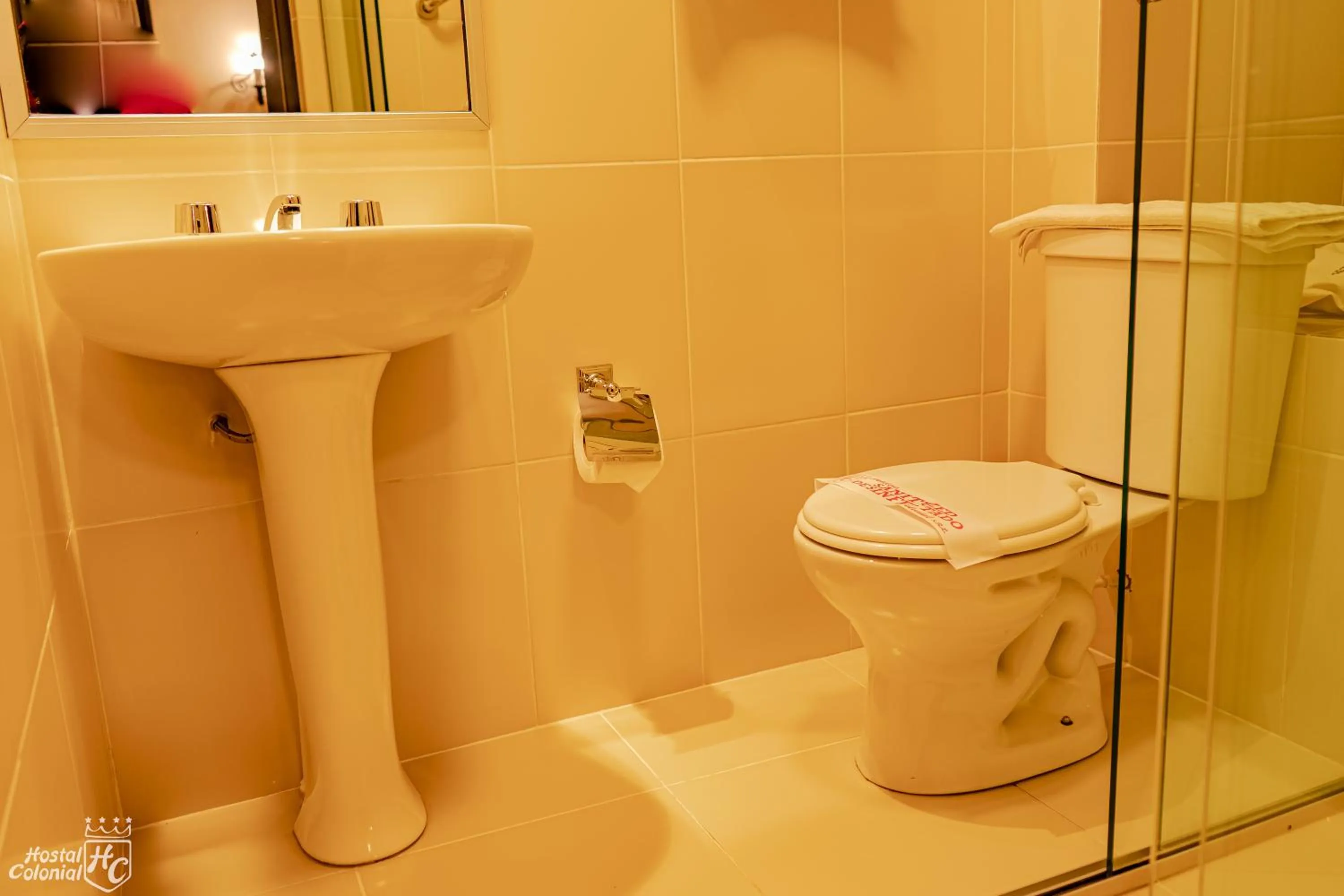 Bathroom in Hostal Colonial Potosi