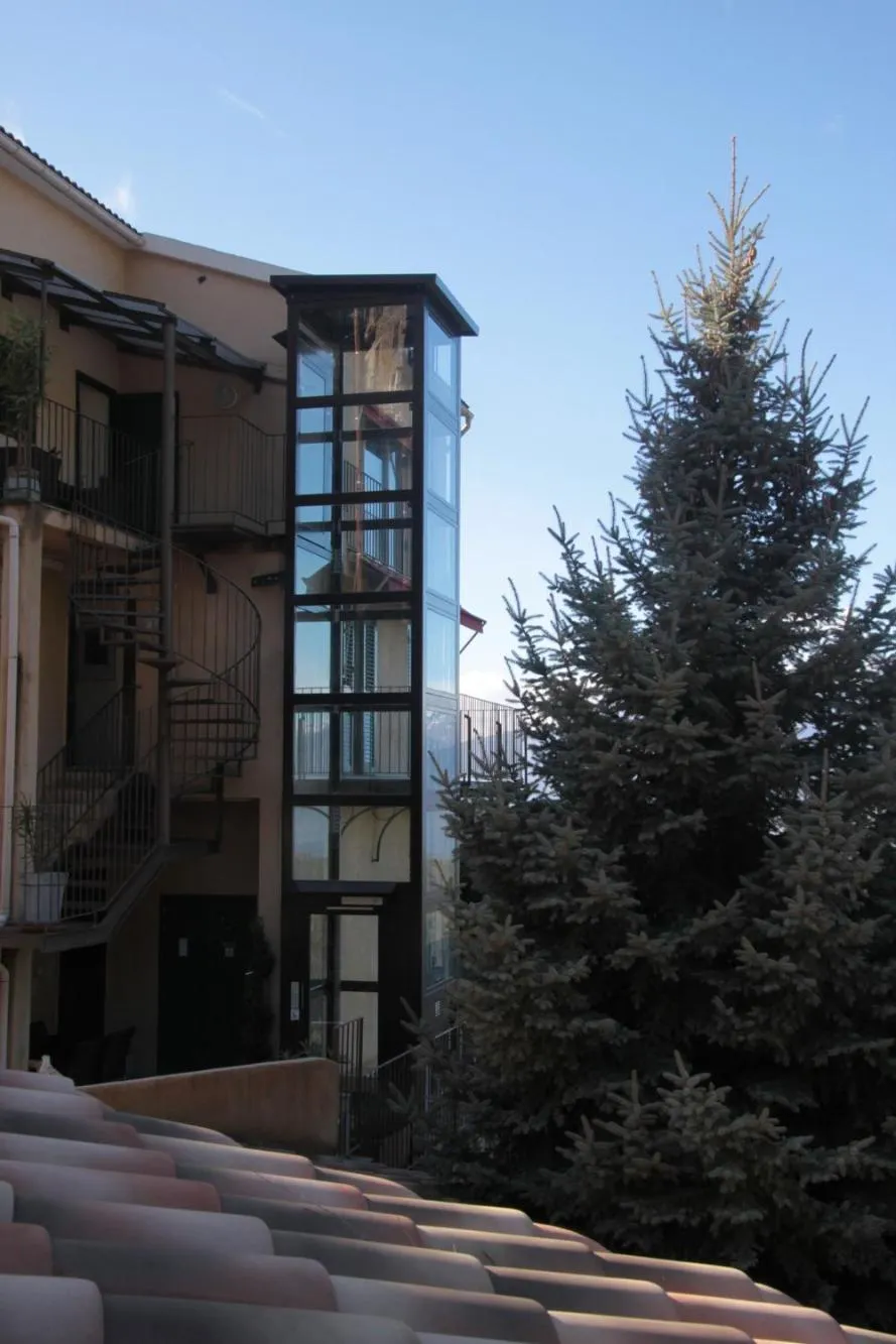 Property building in Casa Di Lucia Mi-Hotel