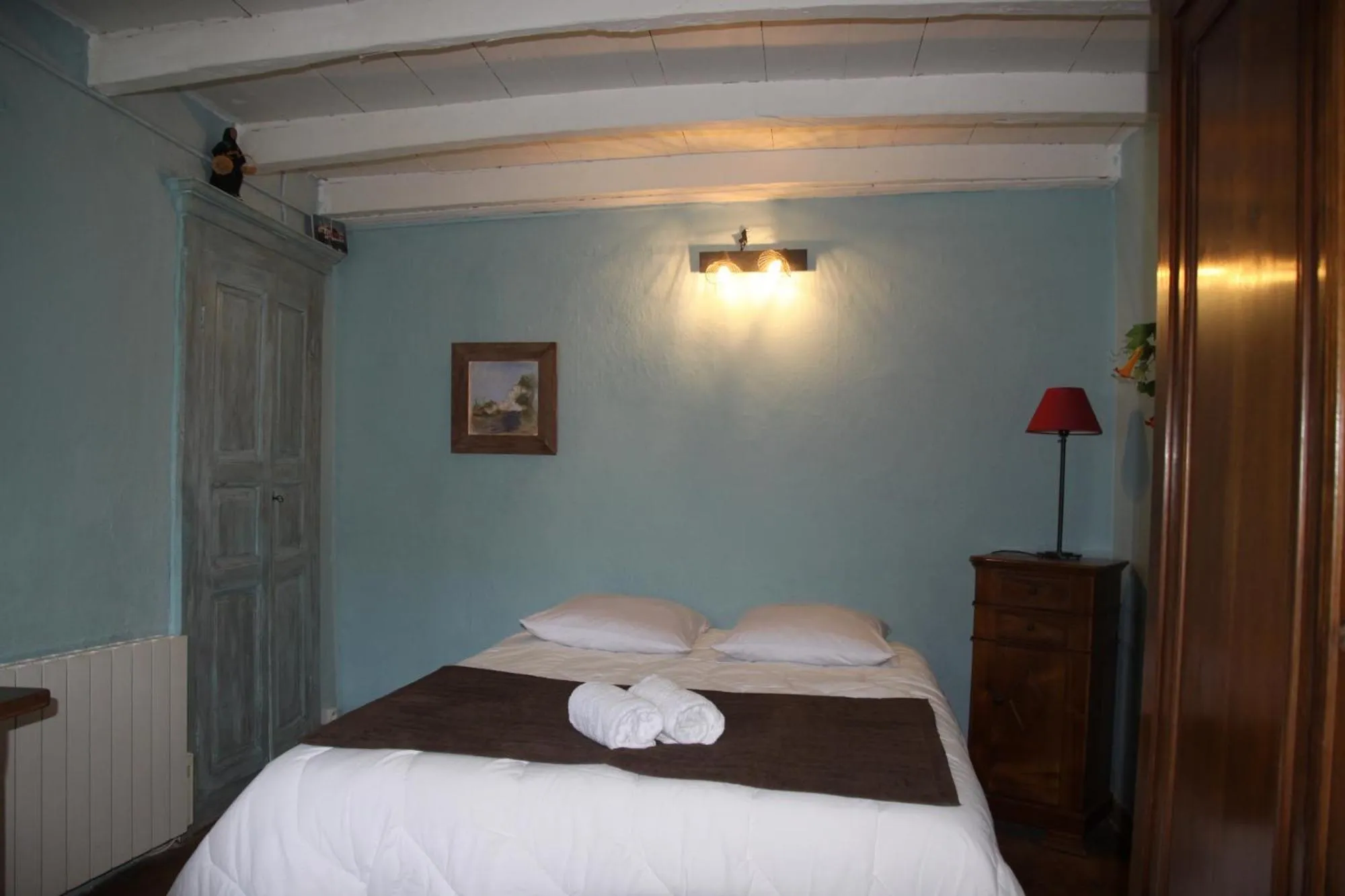 Bed in Casa Di Lucia Mi-Hotel