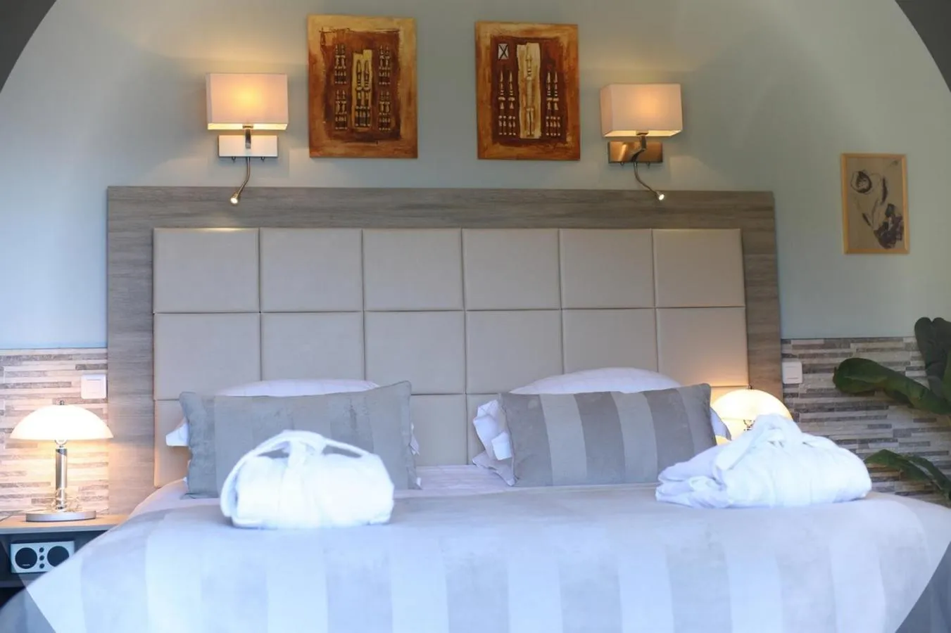 Bed in Casa Di Lucia Mi-Hotel