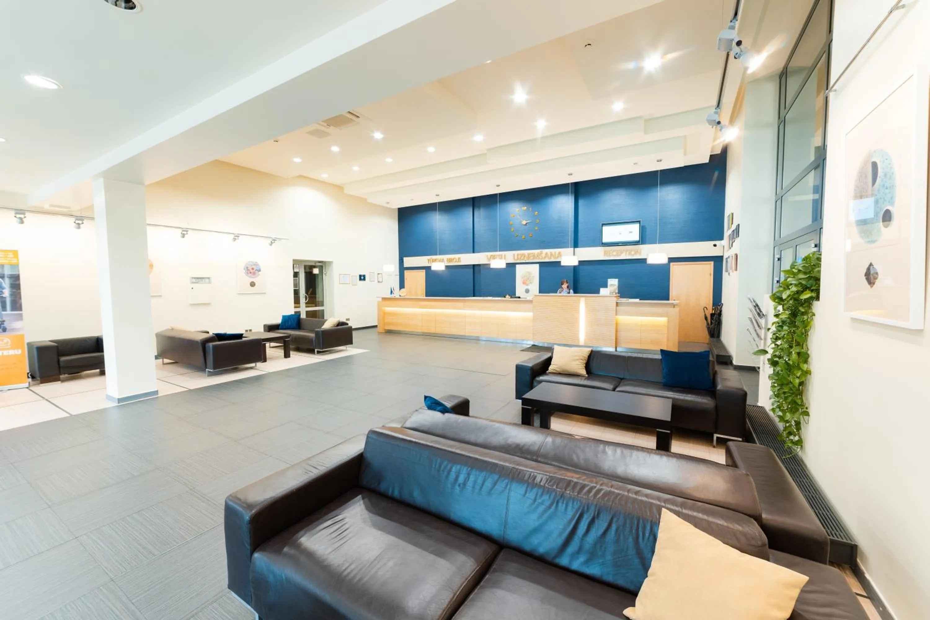 Lobby or reception in Park Hotel Latgola