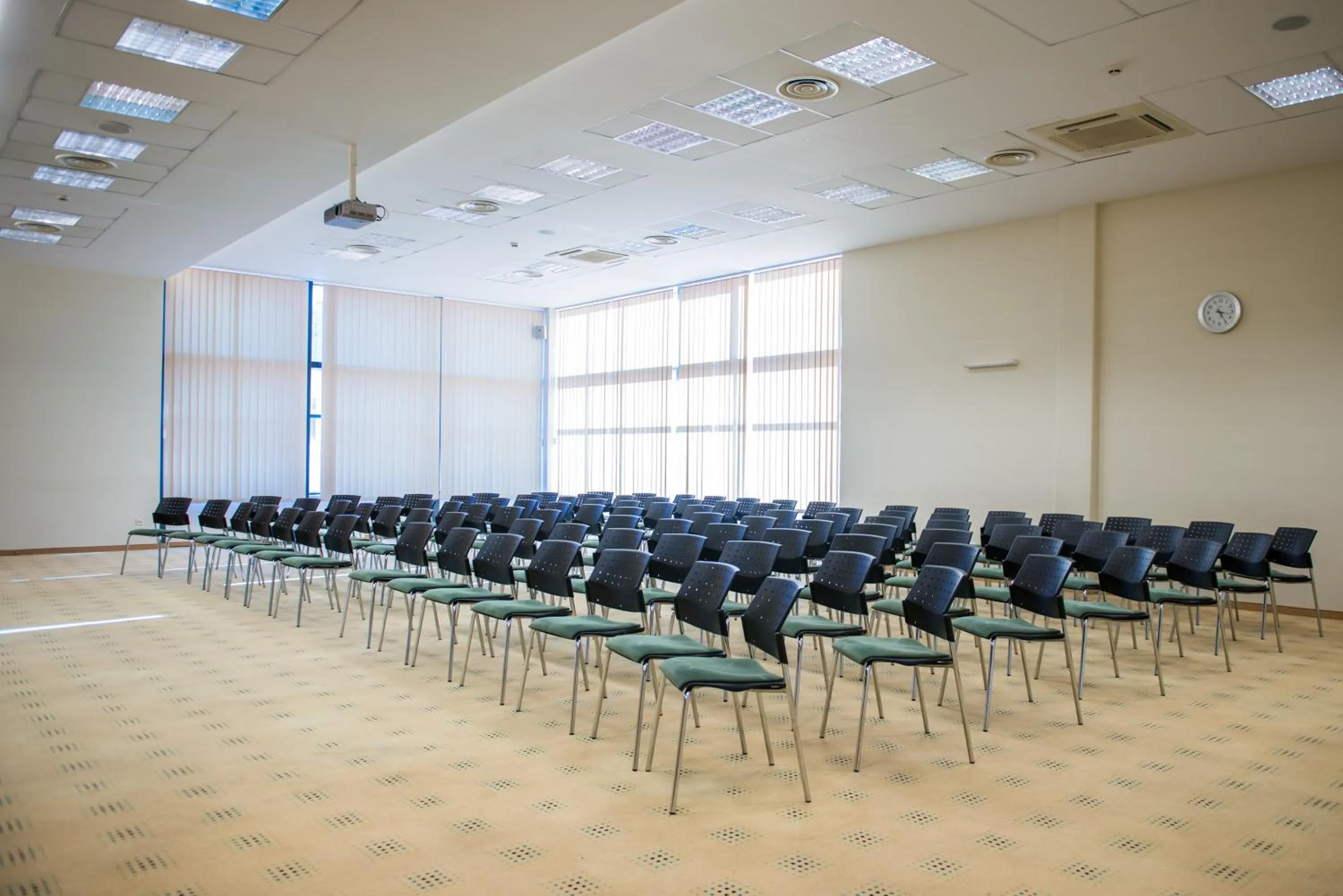 Business facilities in Park Hotel Latgola