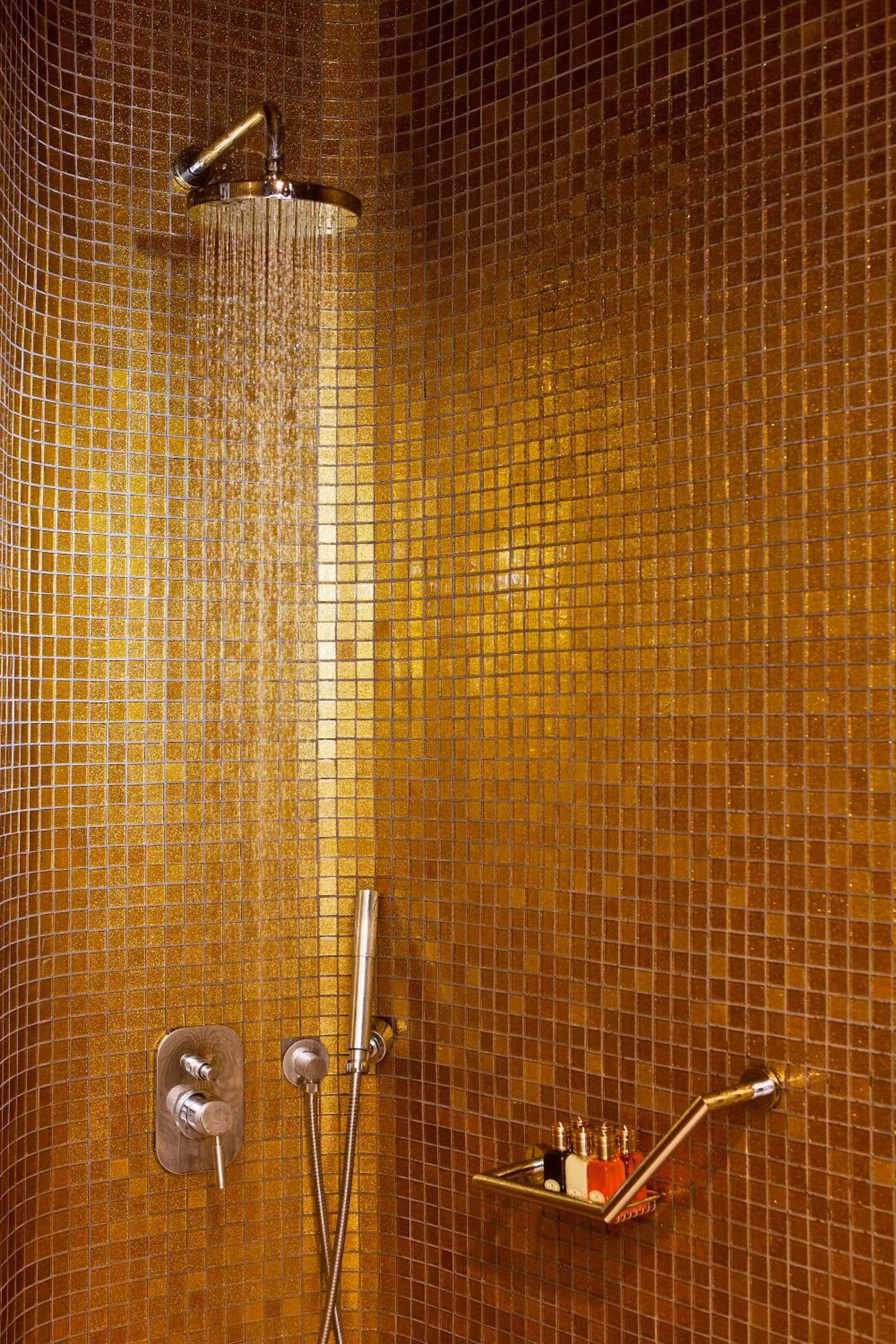 Shower in Gold Suites - Small Luxury Hotels of the World