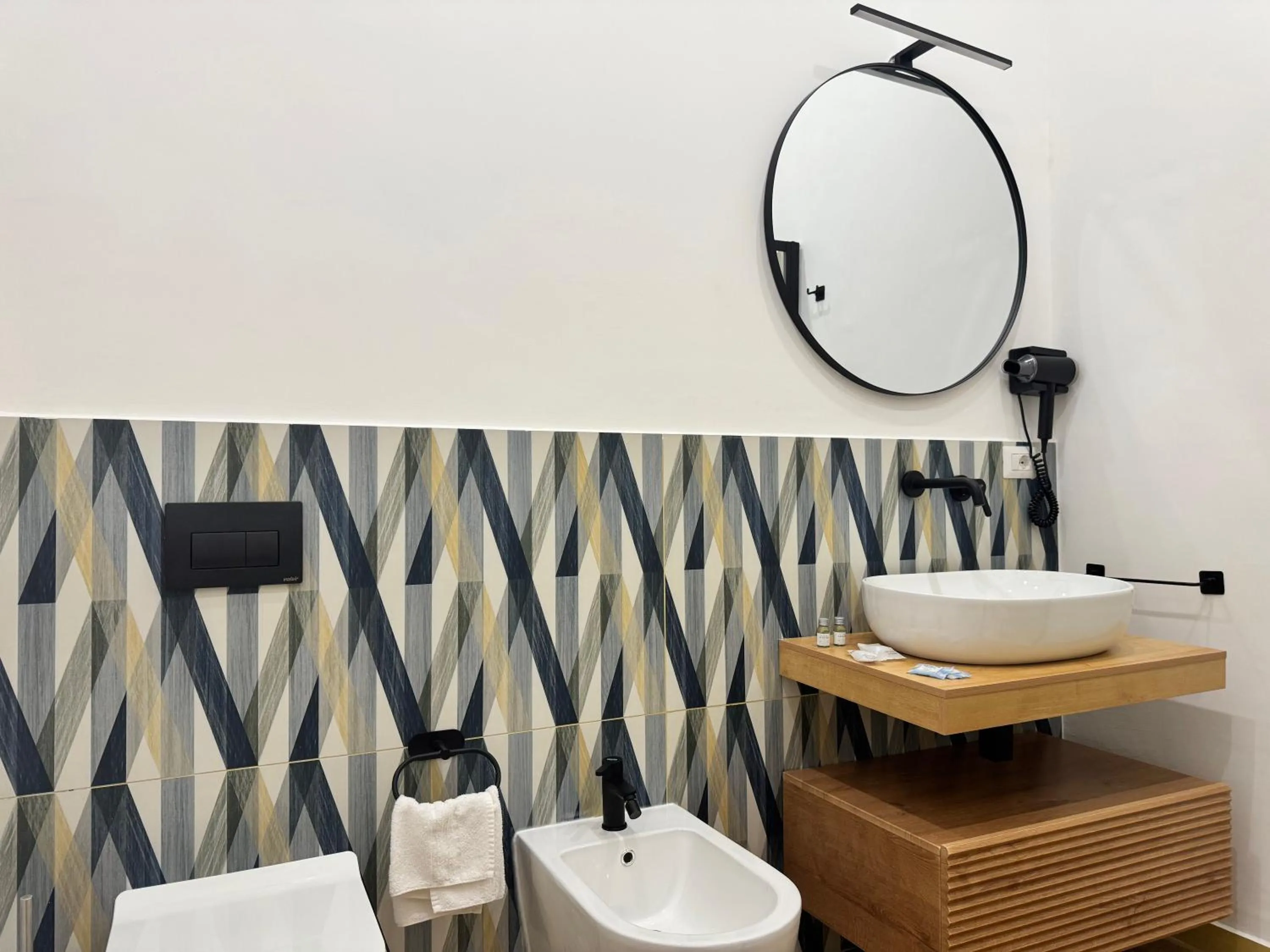 Toilet in B&B Vitruvio Suites