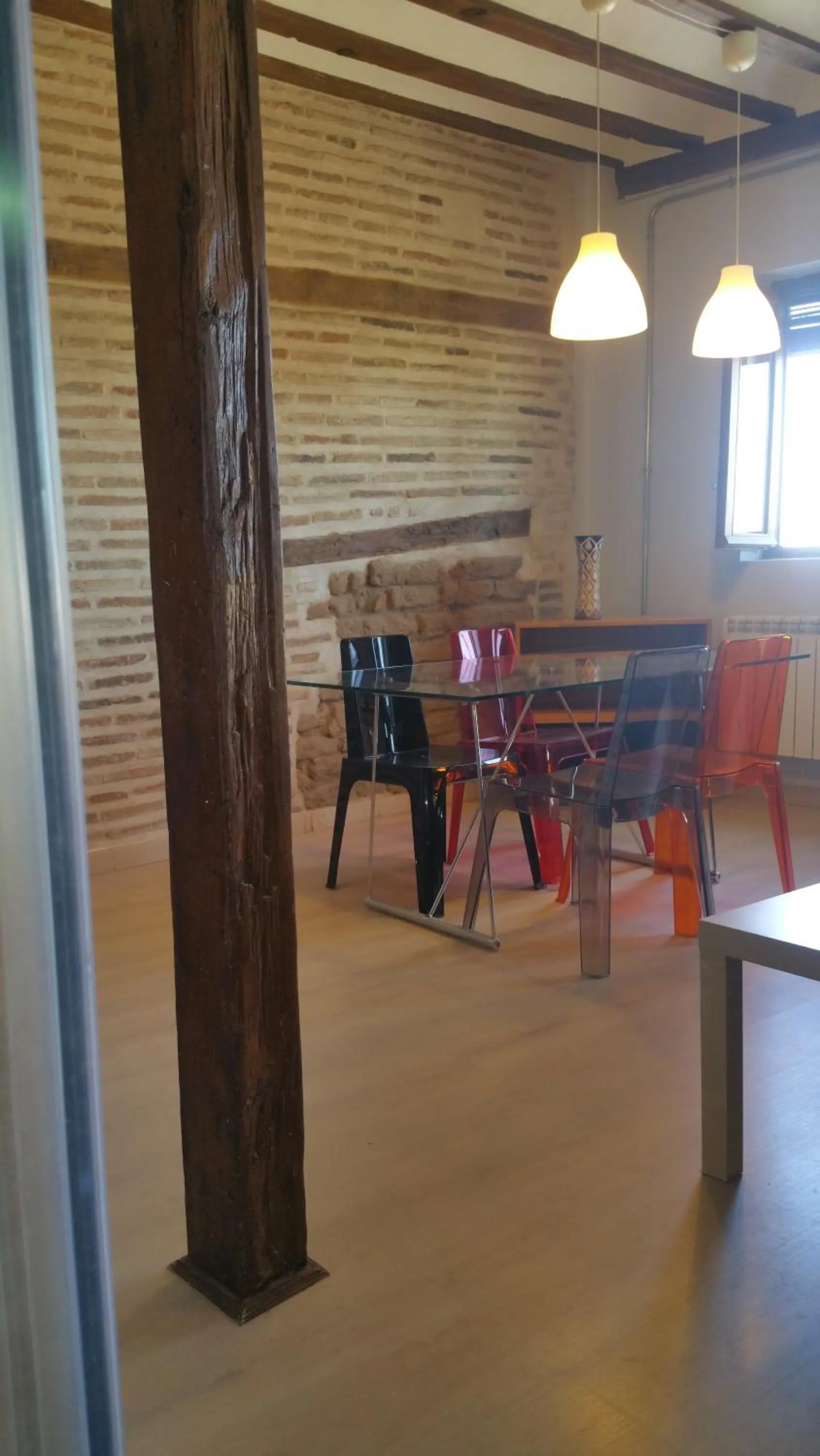 Dining area in Toledo Flat, City Centre