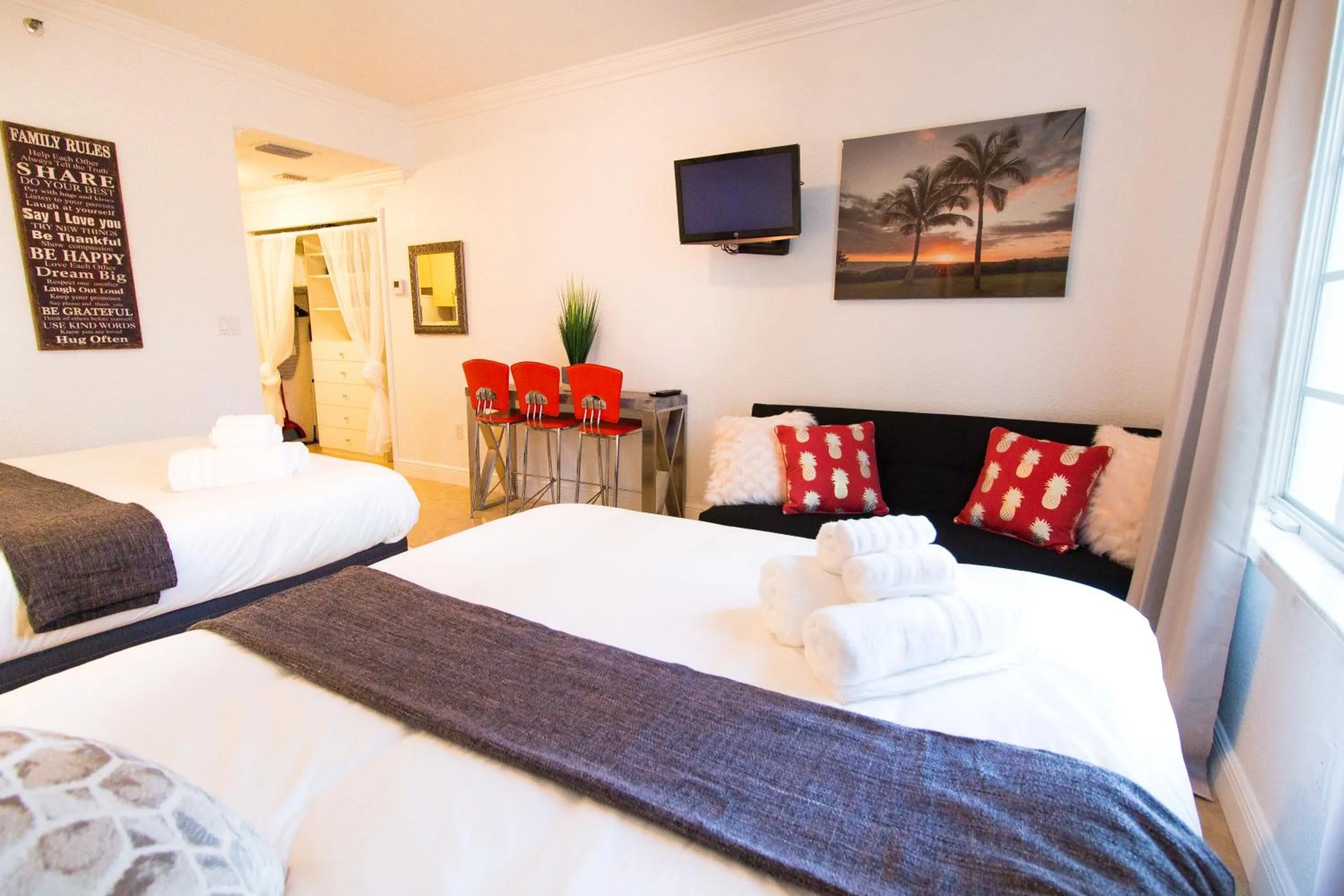 Bed in Barbizon on Ocean Drive Apartments