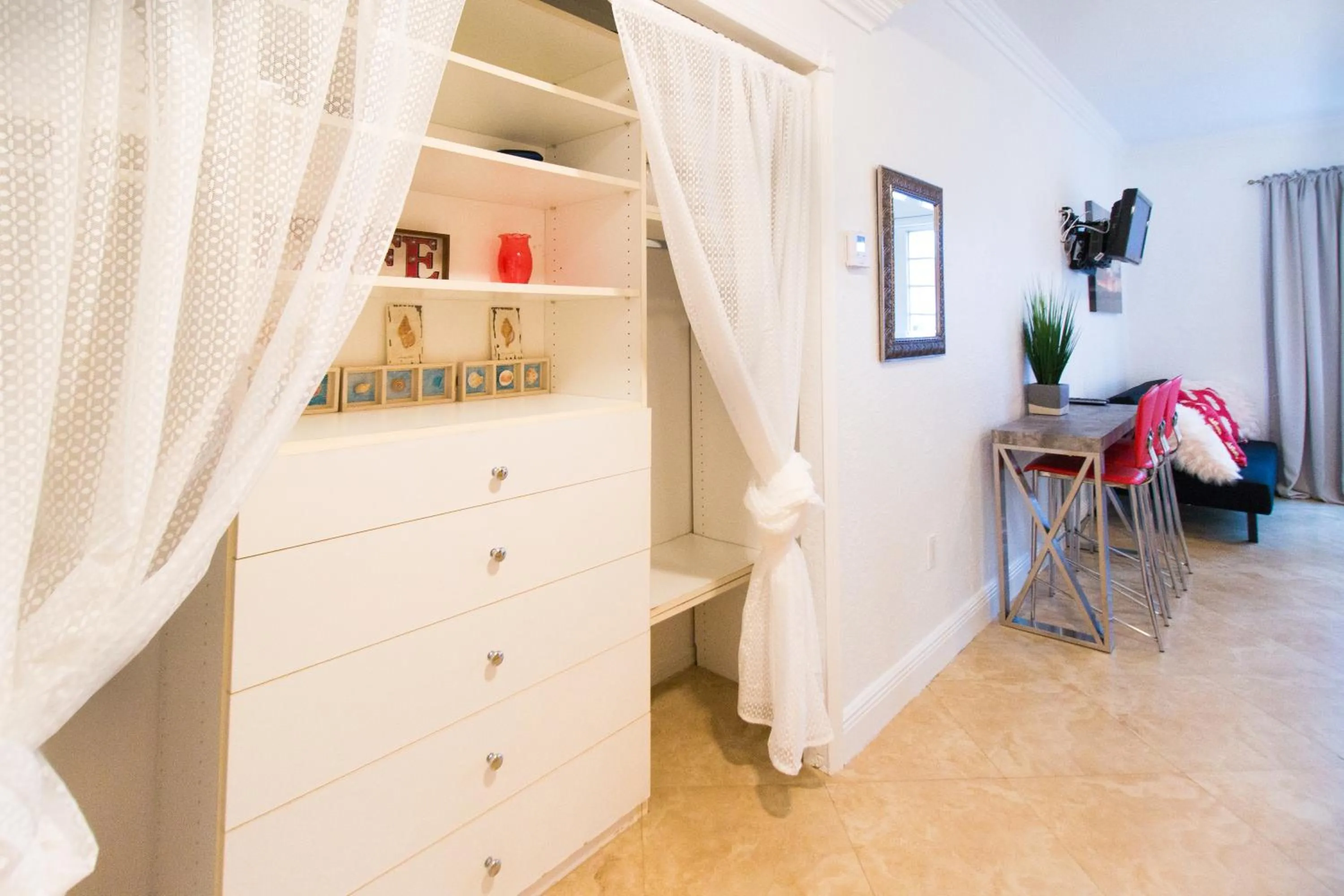 Bed in Barbizon on Ocean Drive Apartments