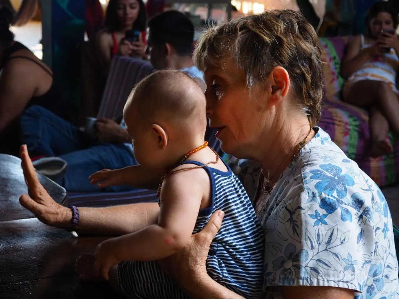 People in Hotel Restaurante Spa La Barca de Oro