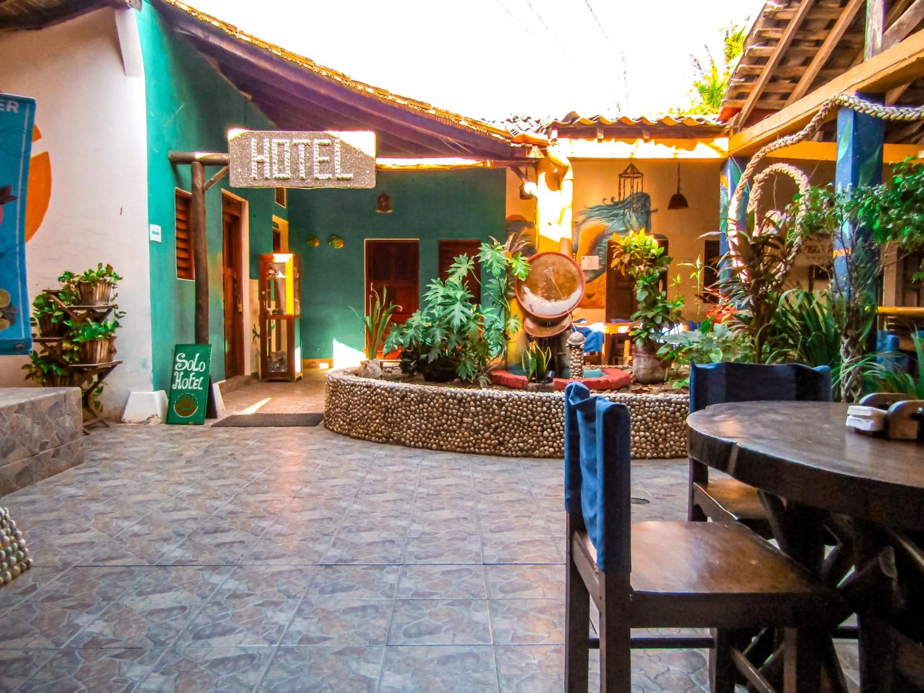 Patio in Hotel Restaurante Spa La Barca de Oro