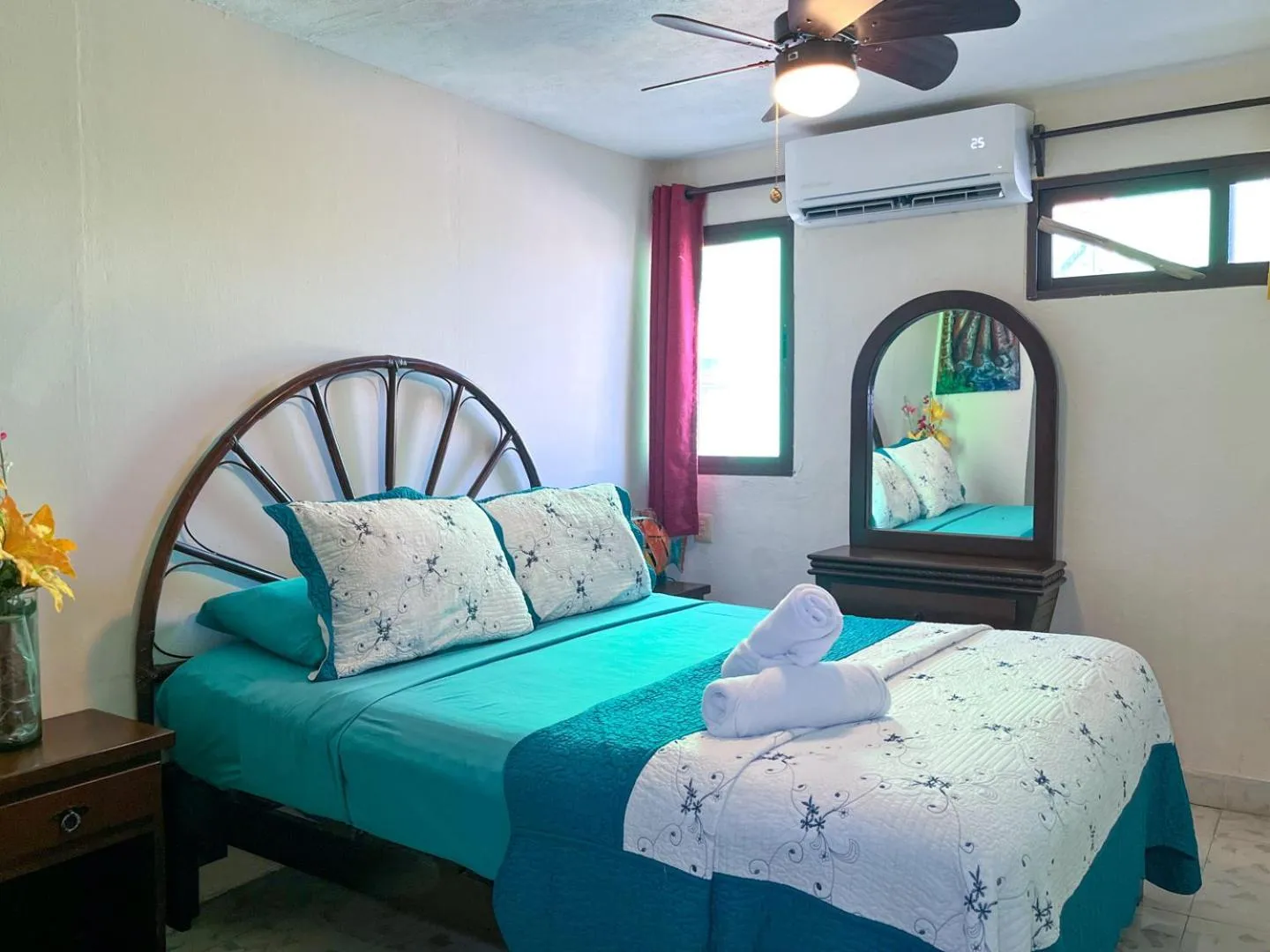 Bed in Cande's Apartments