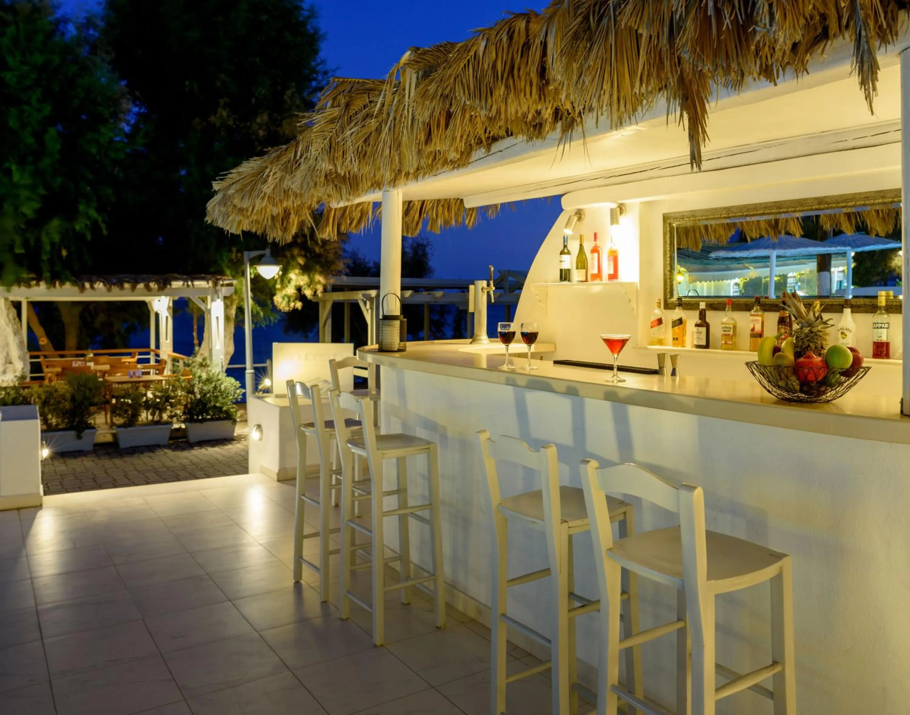 Patio in Alesahne Beach Hotel